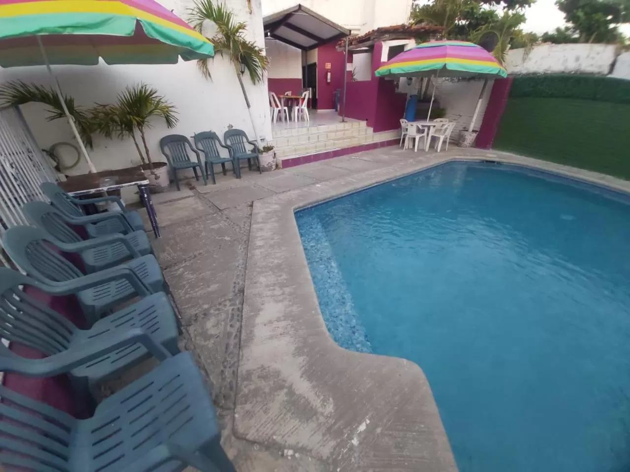 Pool view in Hotel Ayalamar Manzanillo