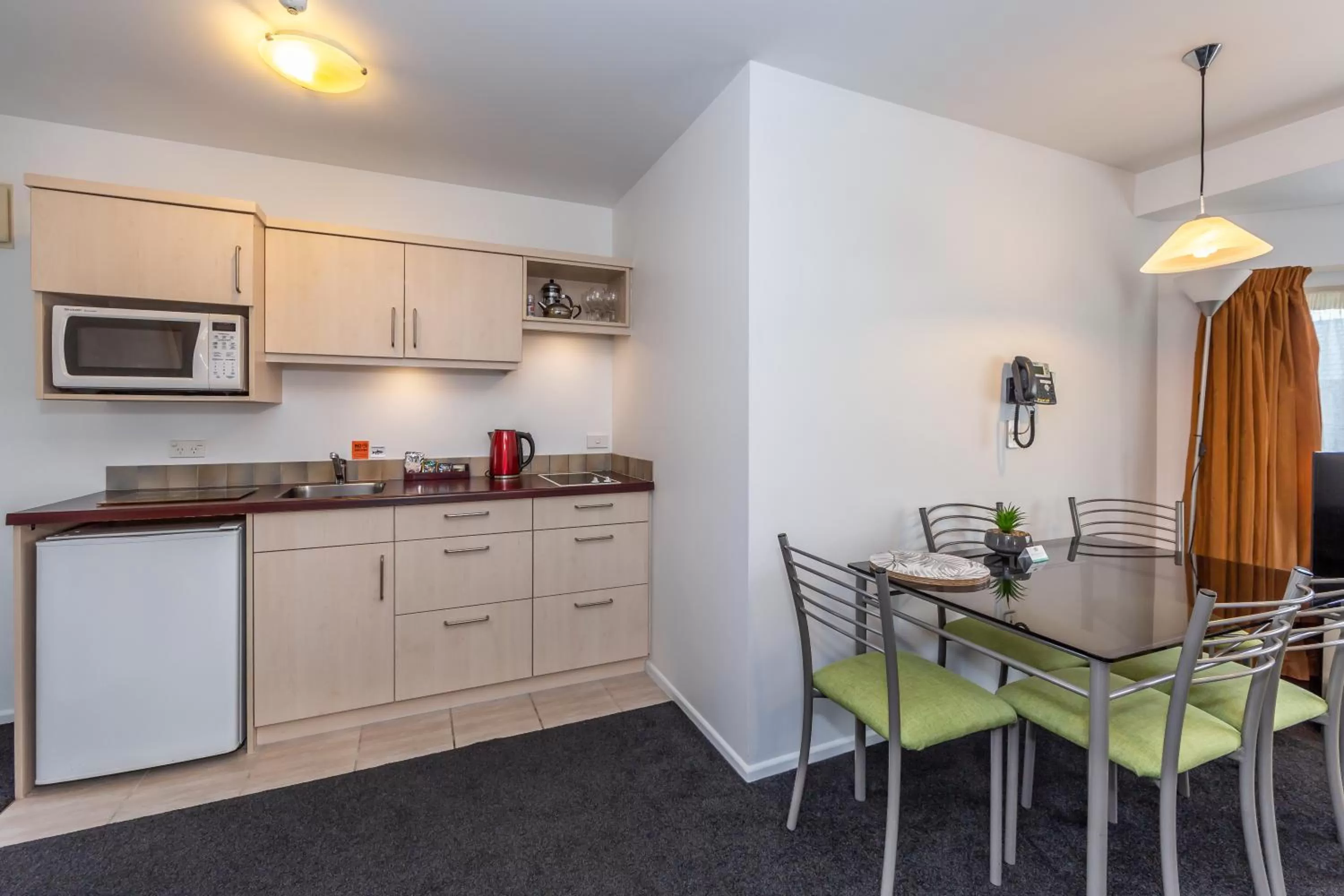 Coffee/tea facilities in Roma On Riccarton Motel