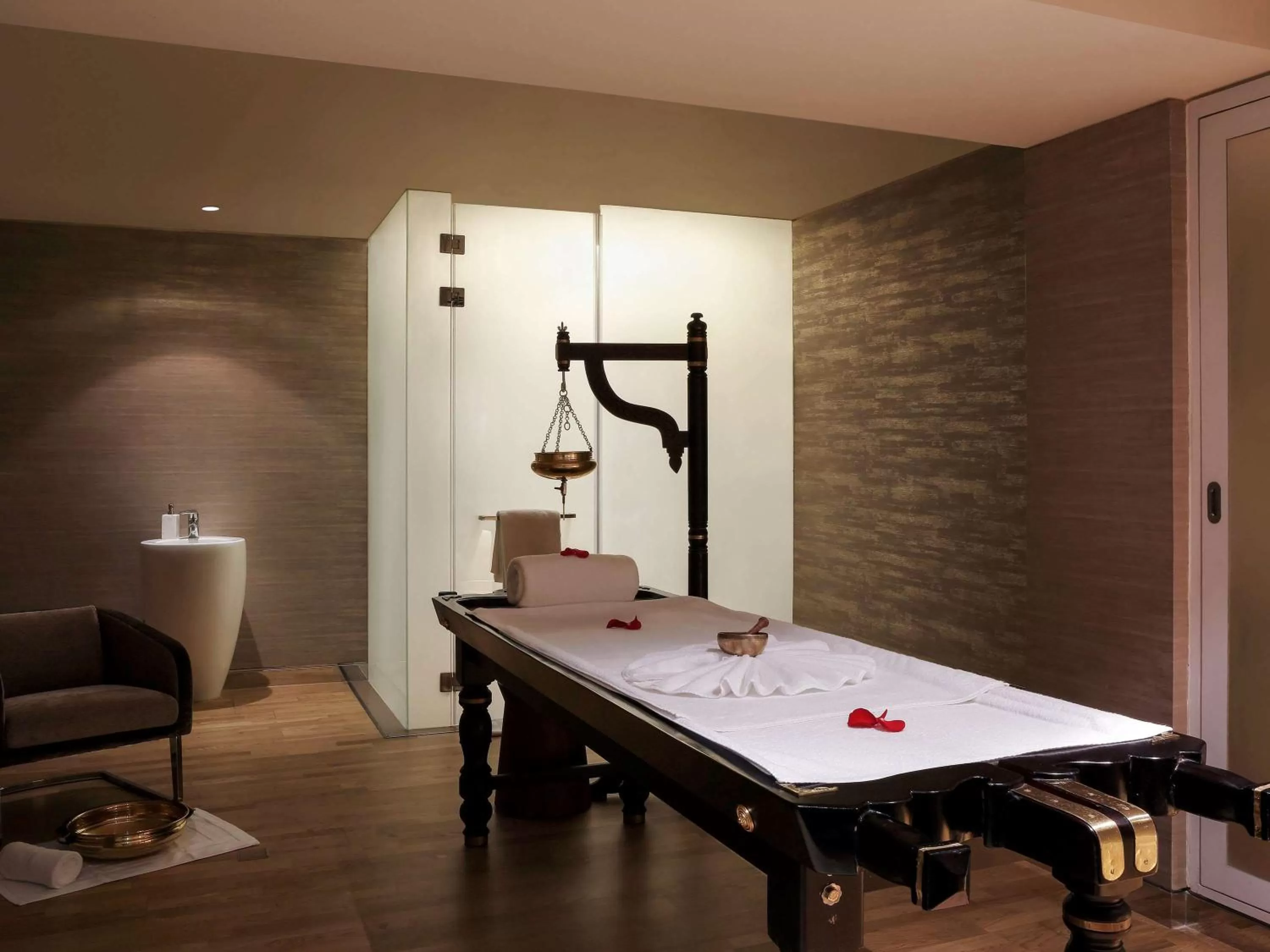 Spa and wellness centre/facilities in Novotel New Delhi Aerocity