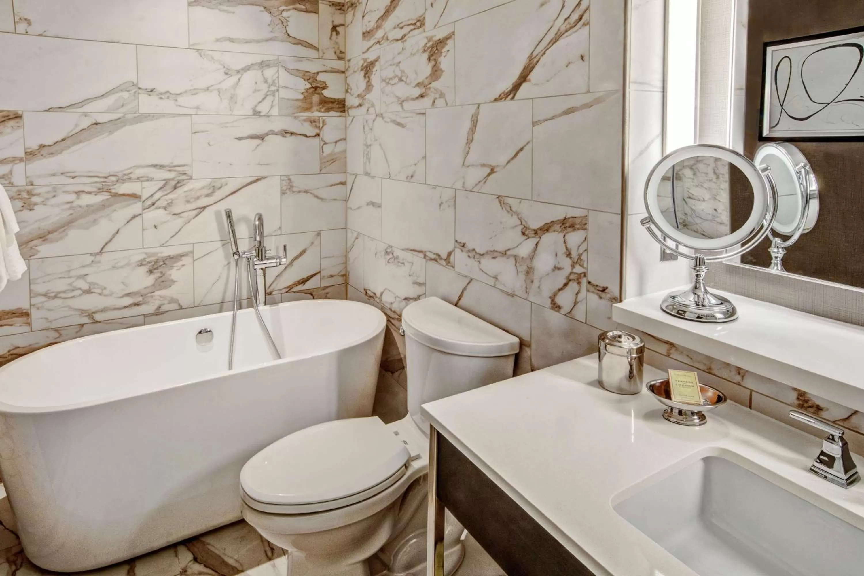 Bathroom in Hilton Nashville Green Hills