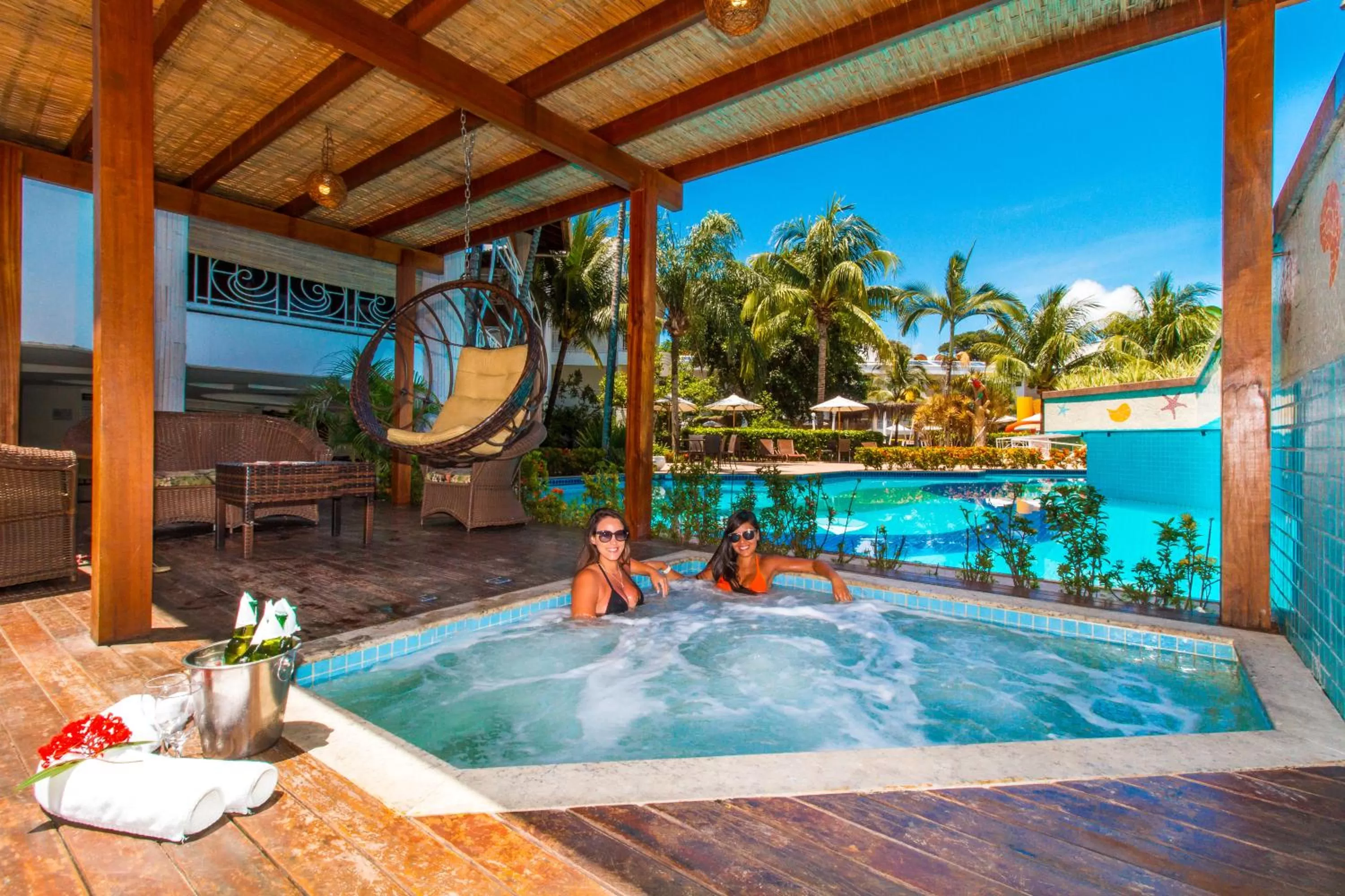 Hot Tub in Portal Beach - Rede Soberano