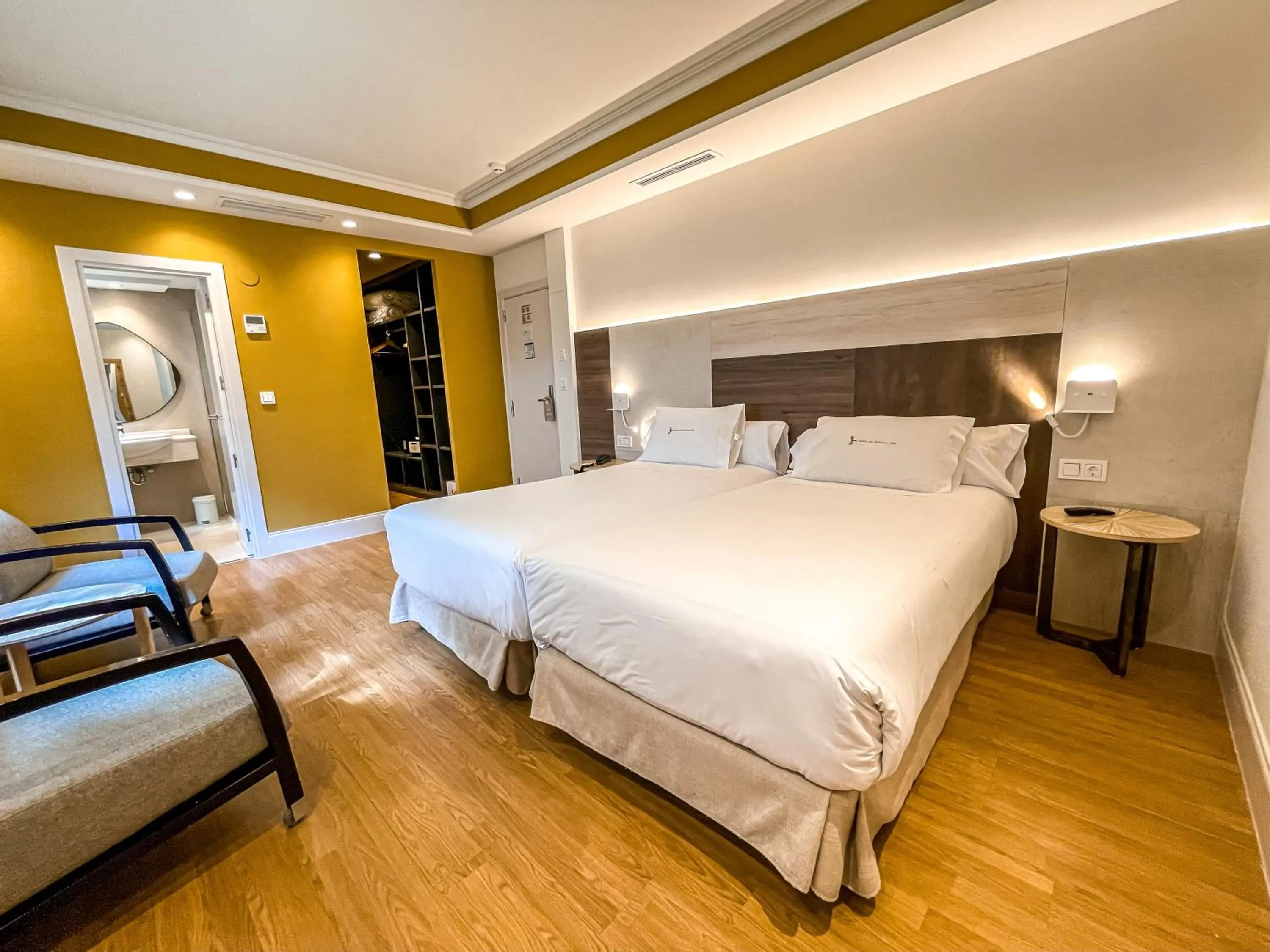 Bed in Hotel Rio Bidasoa