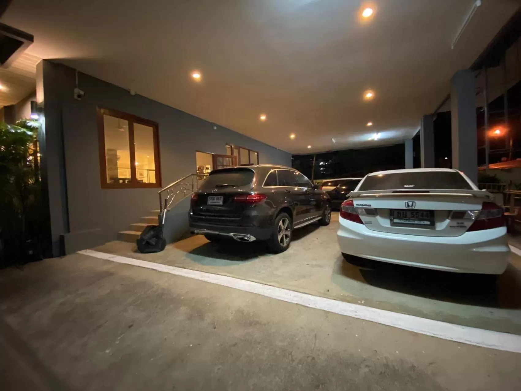 Night in Tycoon place garden