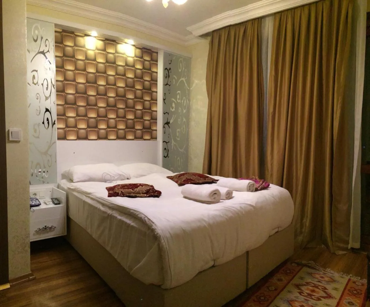 Sea view, Bed in Art City Hotel Istanbul