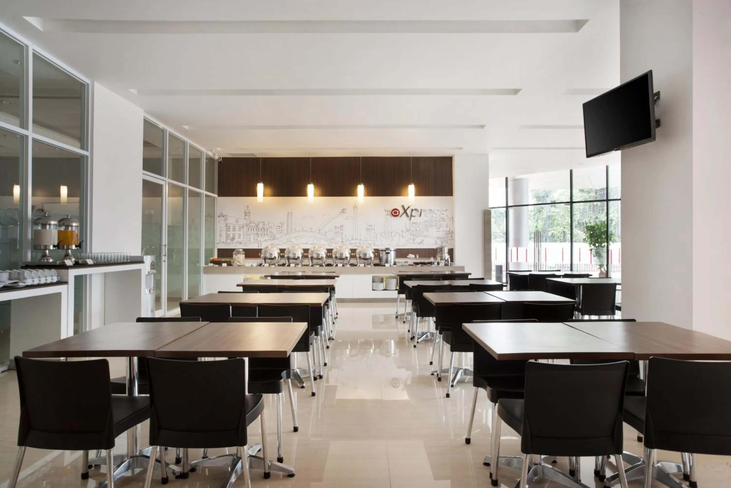 Restaurant/places to eat in Amaris Hotel Mampang - Jakarta