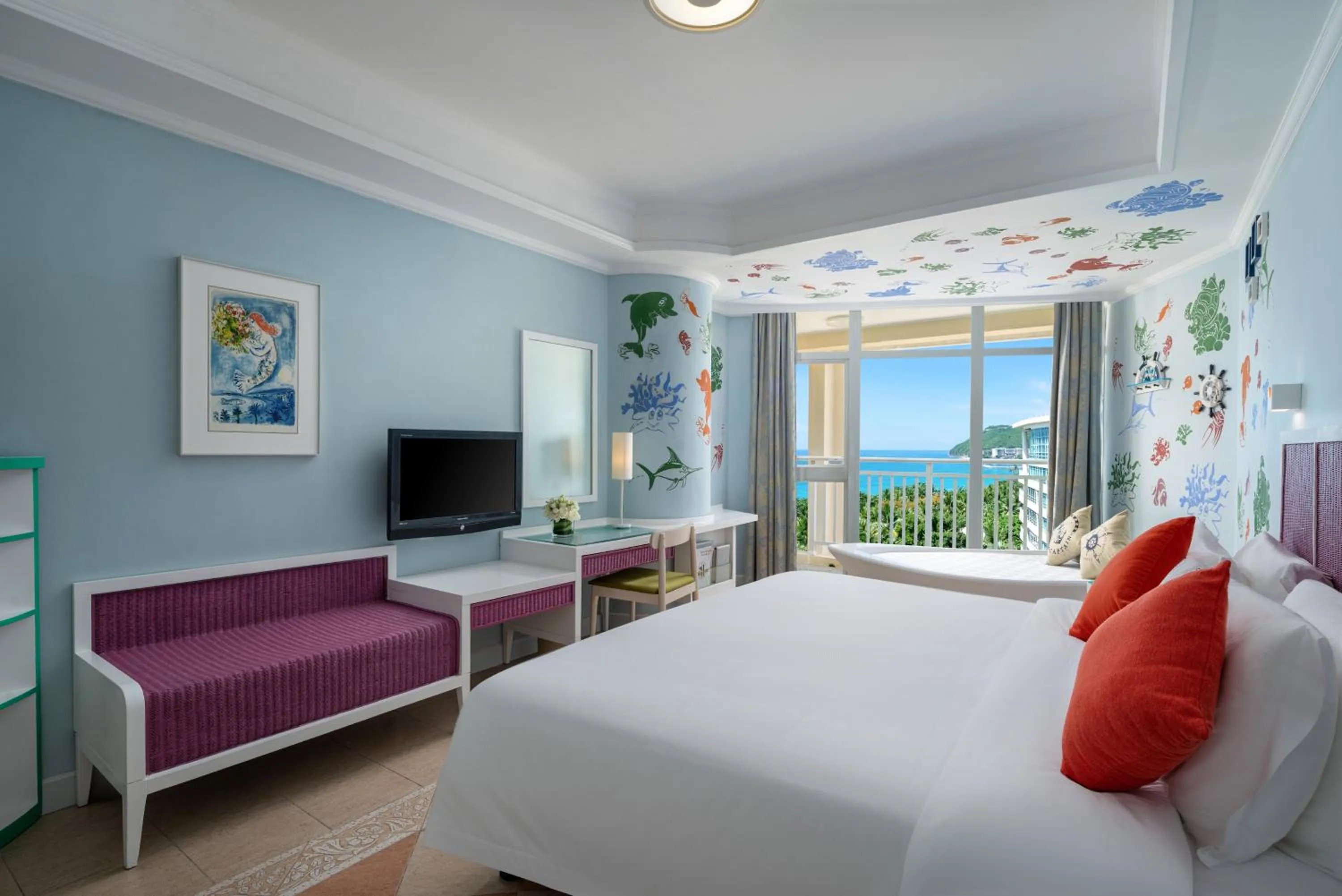 Bed in Sunshine Resort Intime Sanya