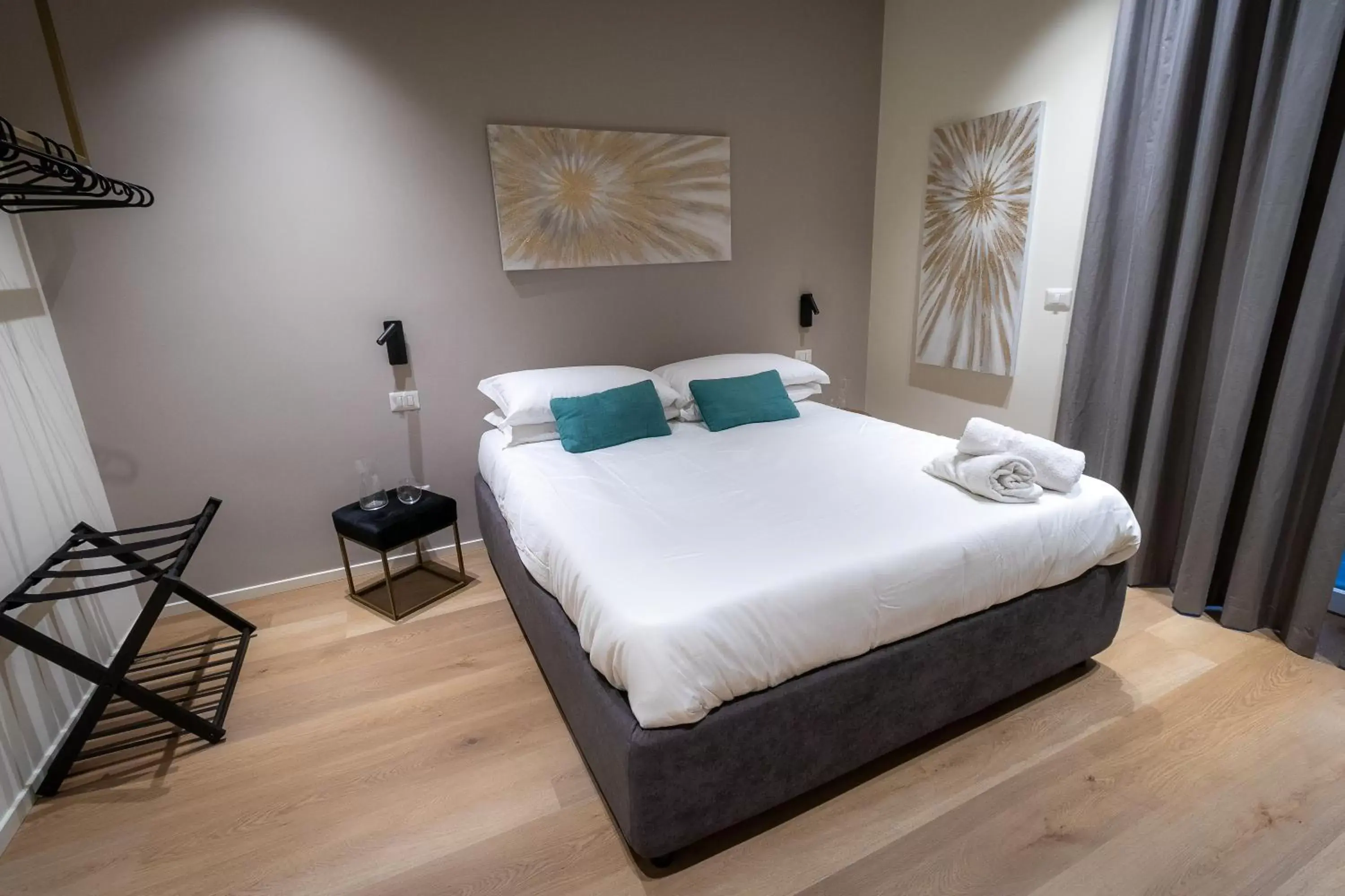 Double Room with Balcony in Pasubio Quattro BB Double Room with Balcony in Pasubio Quattro BB