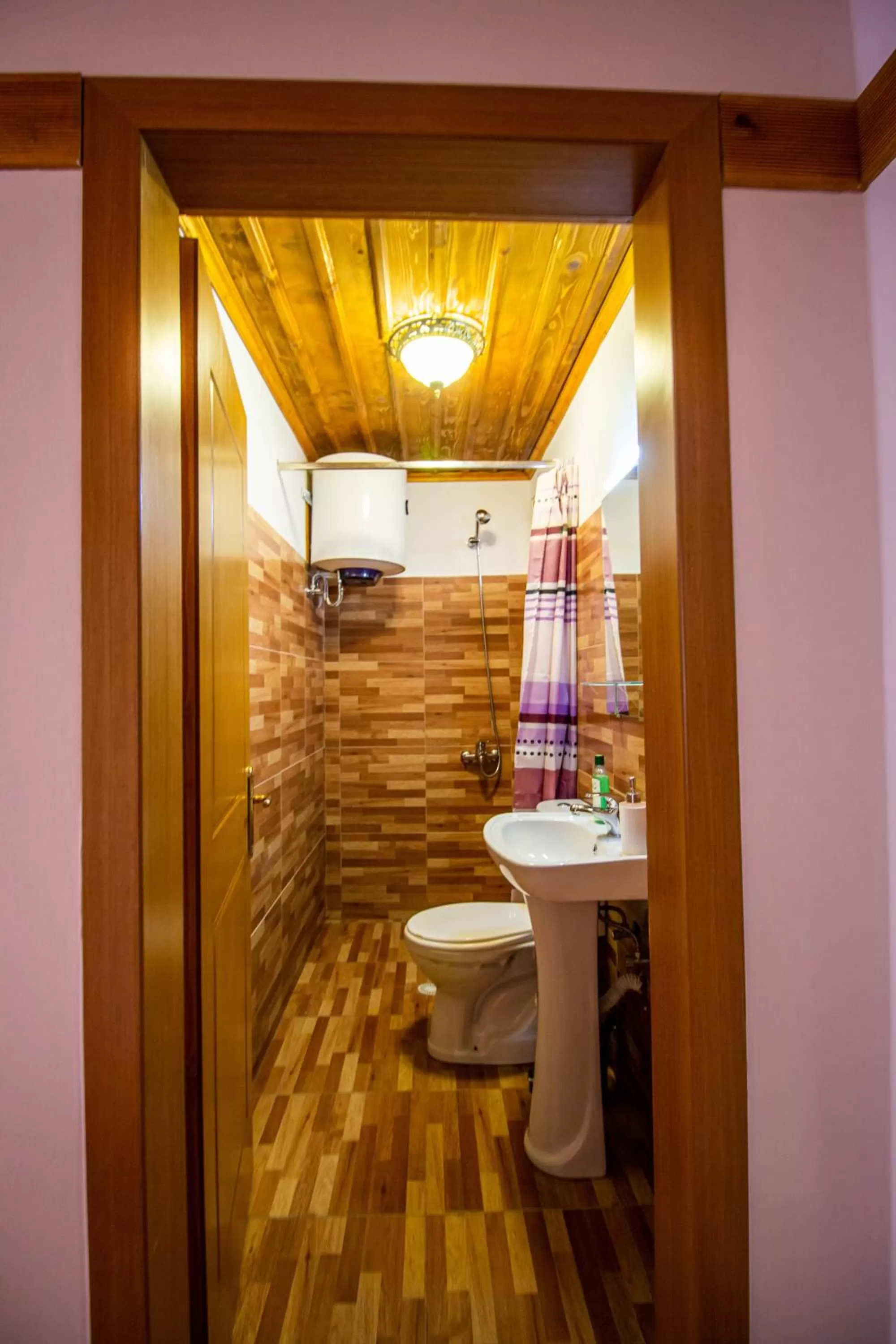 Bathroom in Hotel Bebej Tradicional