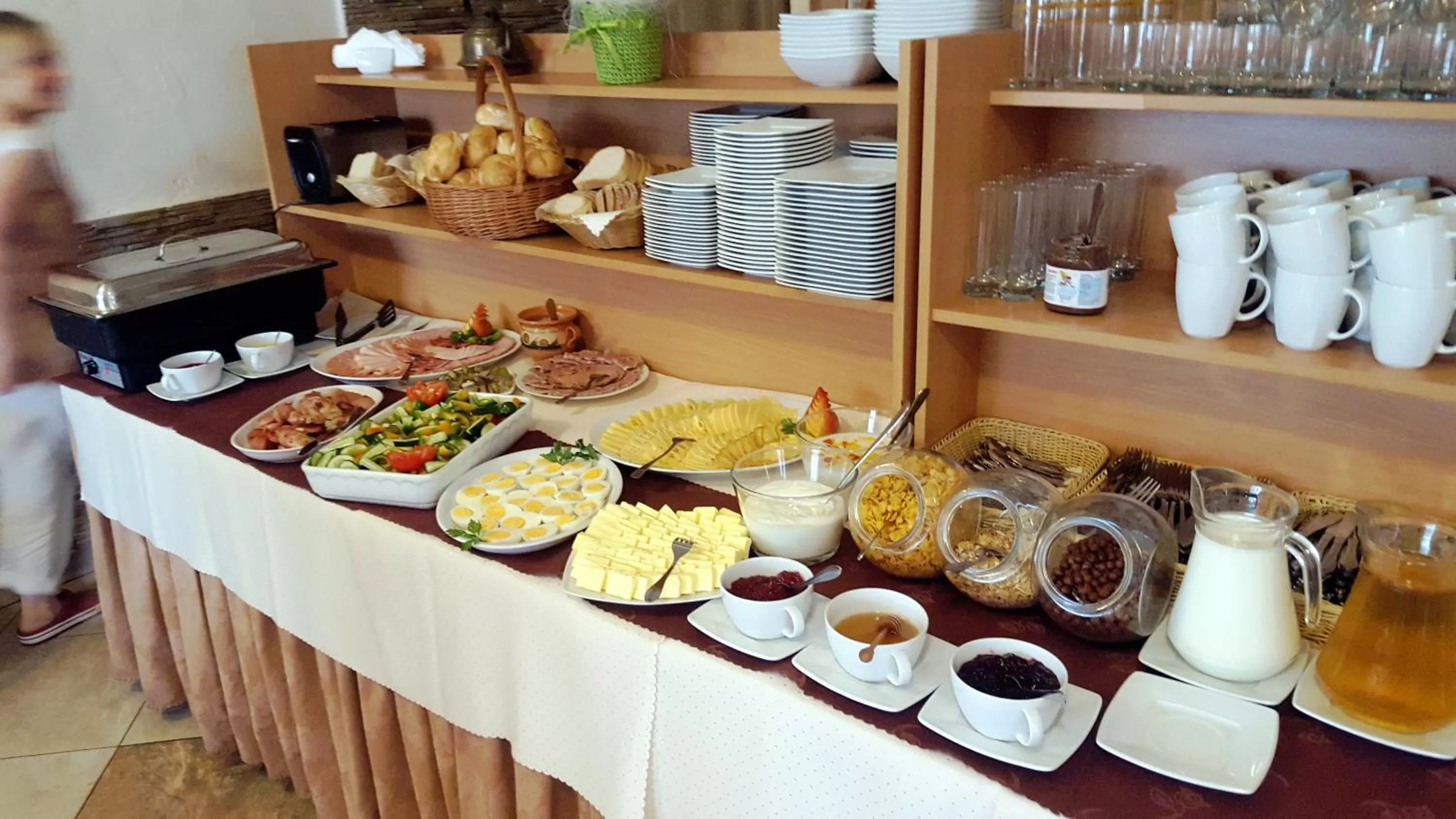 Restaurant/places to eat in Rezydencja 5 Dębów