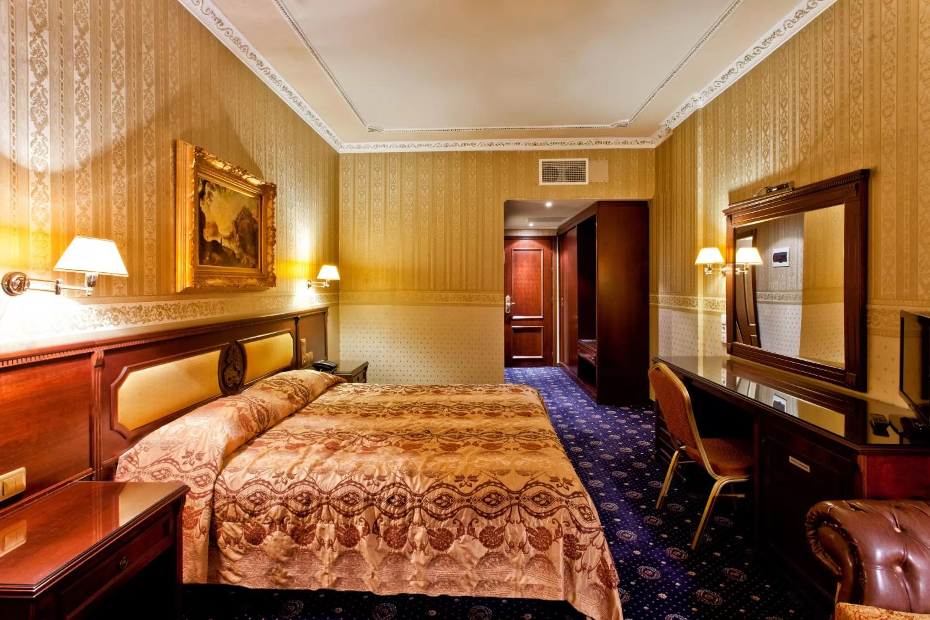 Junior Suite in Kouros Hotel