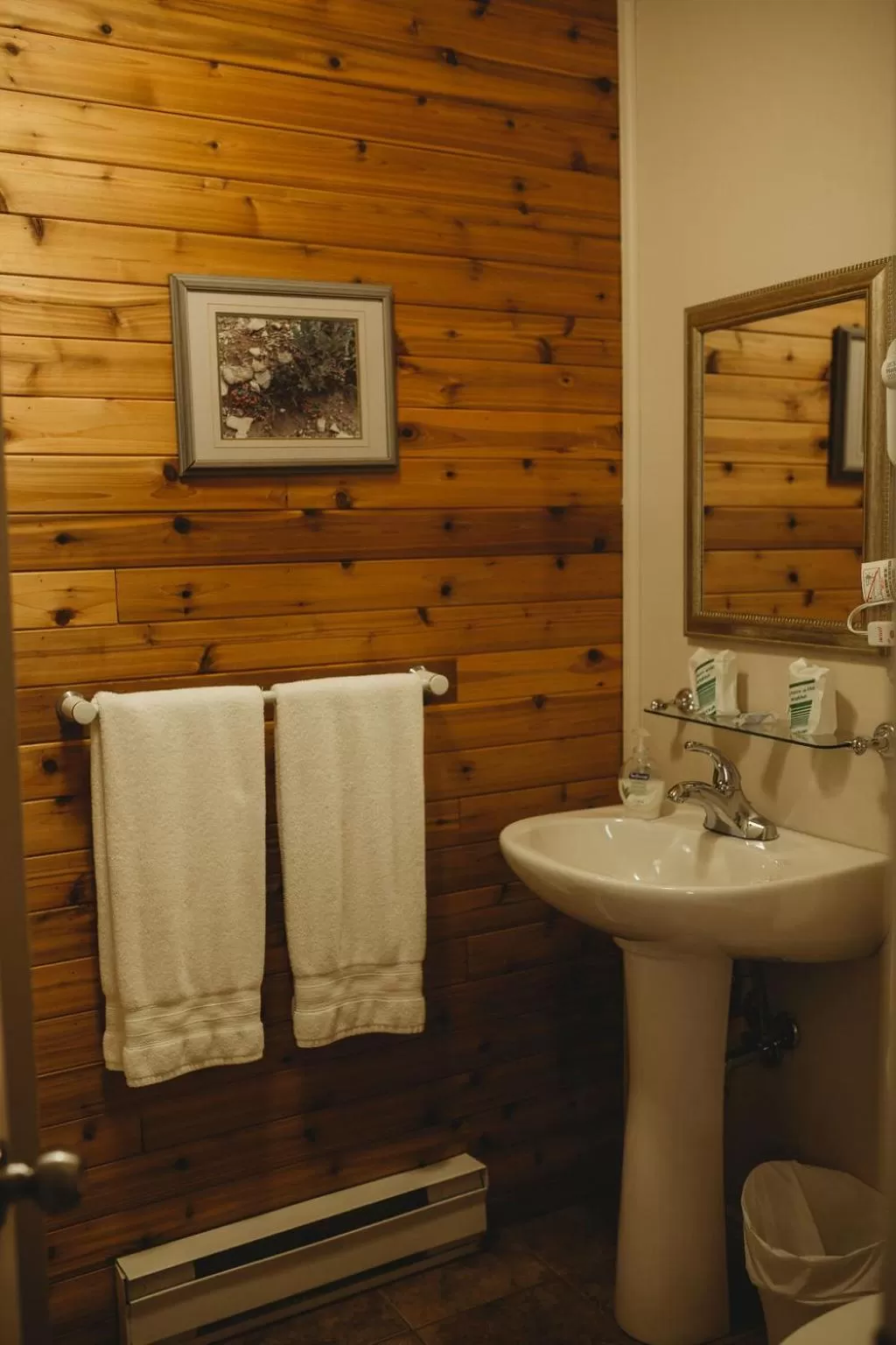 Bathroom in Carriage House Inn Four and a Half Stars