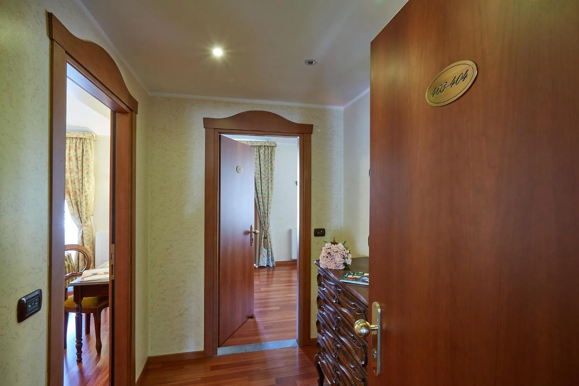 Photo of the whole room in Liberty Hotel