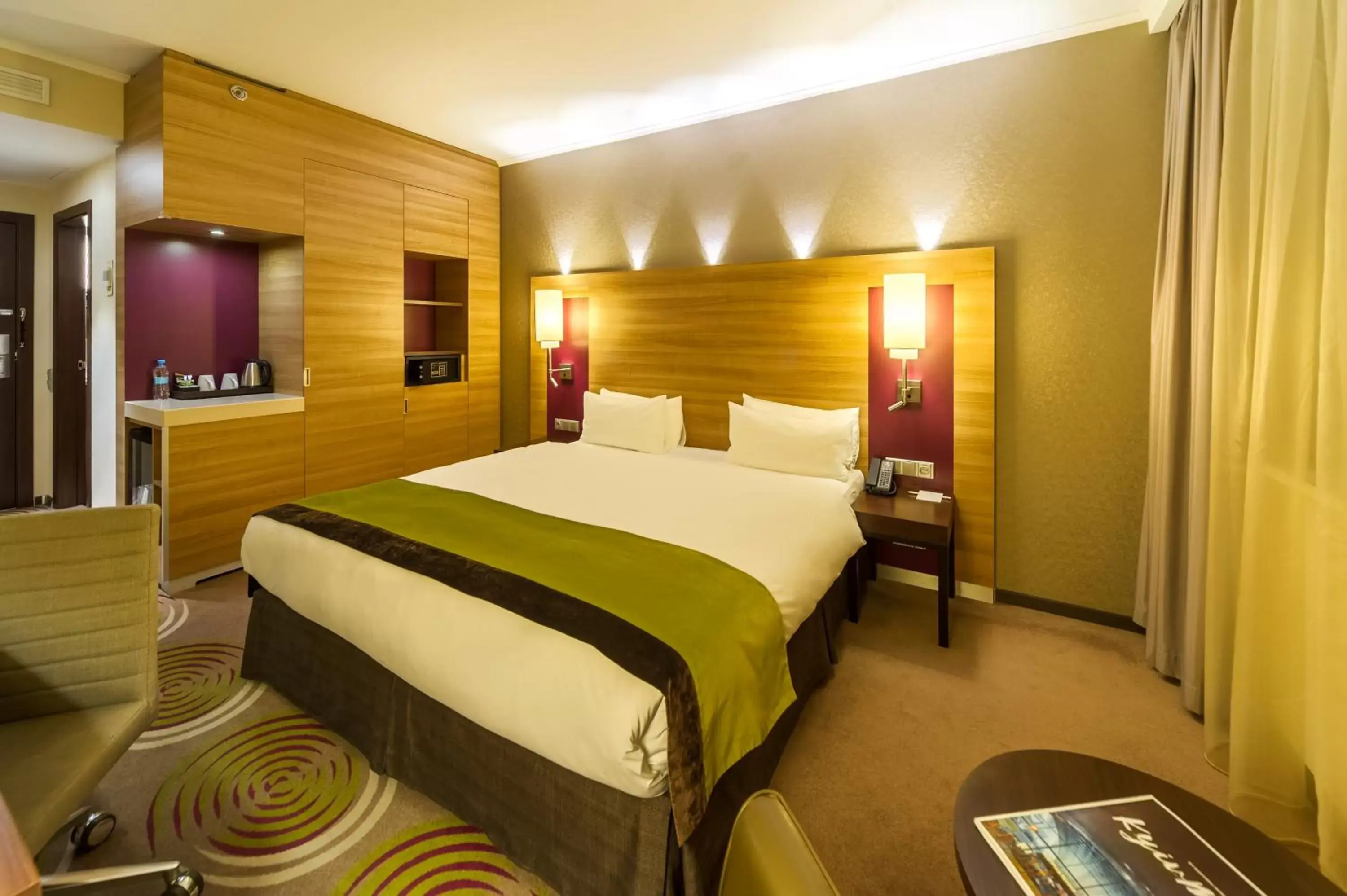 Executive Room in Holiday Inn - Kyiv by IHG Executive Room in Holiday Inn - Kyiv by IHG