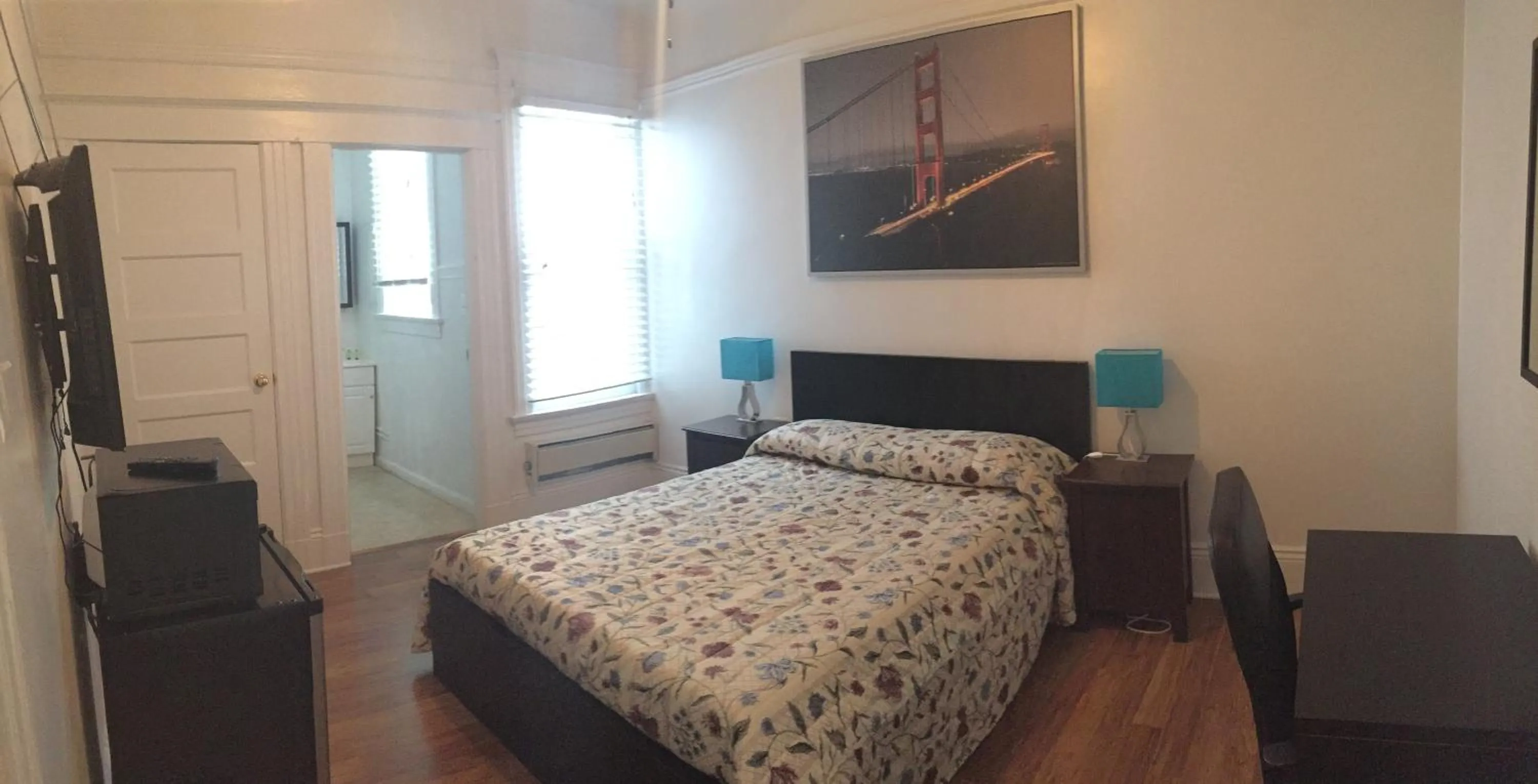 Day in Cable Car Hotel