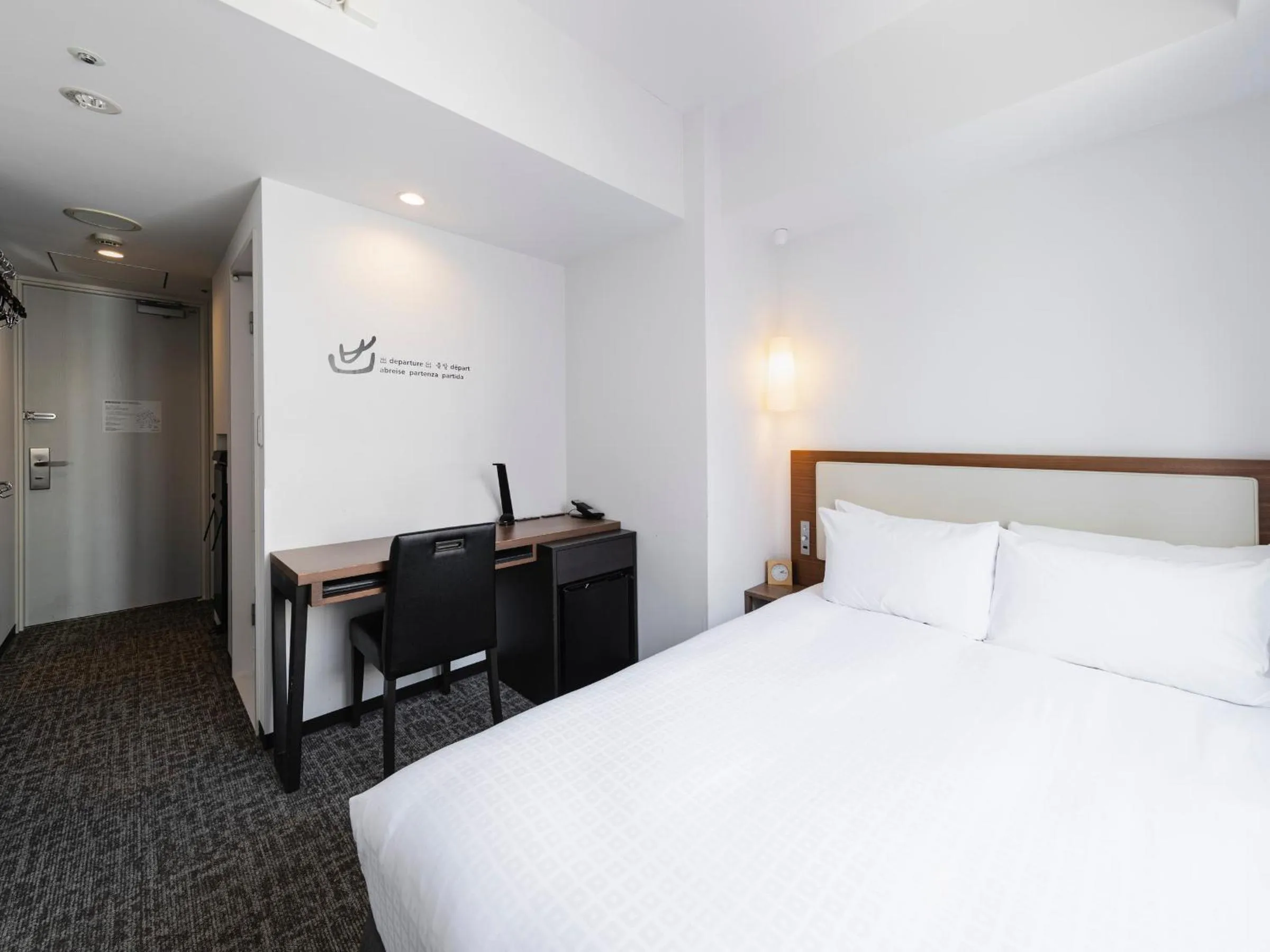 Photo of the whole room, Bed in Tokyu Stay Shinjuku