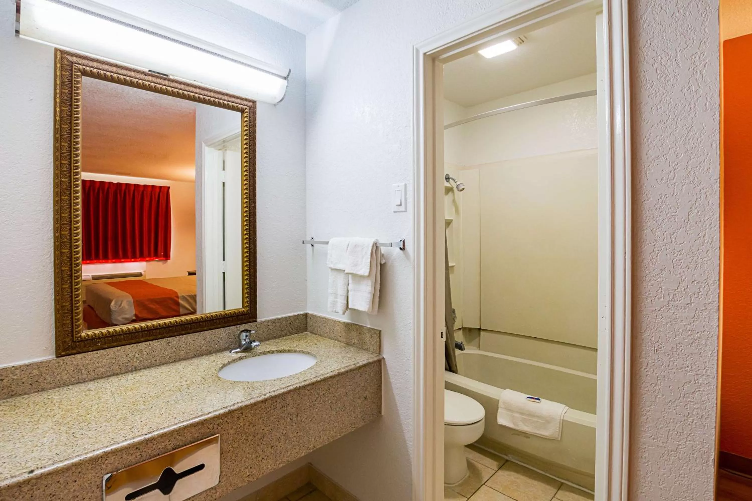 Shower in Motel 6-Red Oak, TX - Dallas
