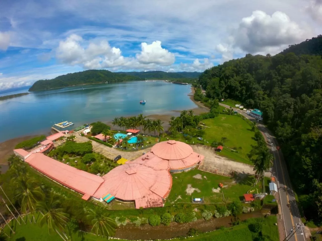 Property building, Bird's-eye View in Hotel Samoa del Sur