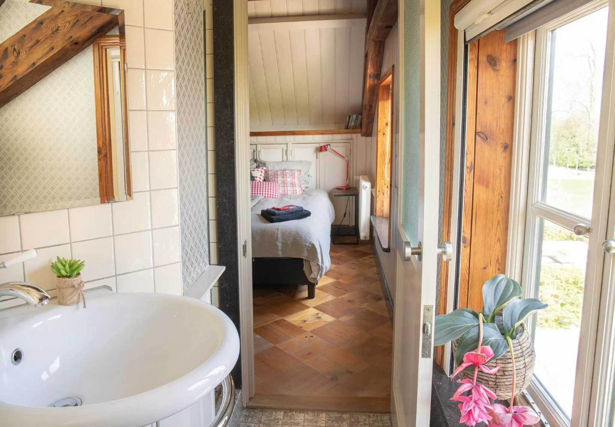 Shower, Bed in Boerenhofstede de Overhorn