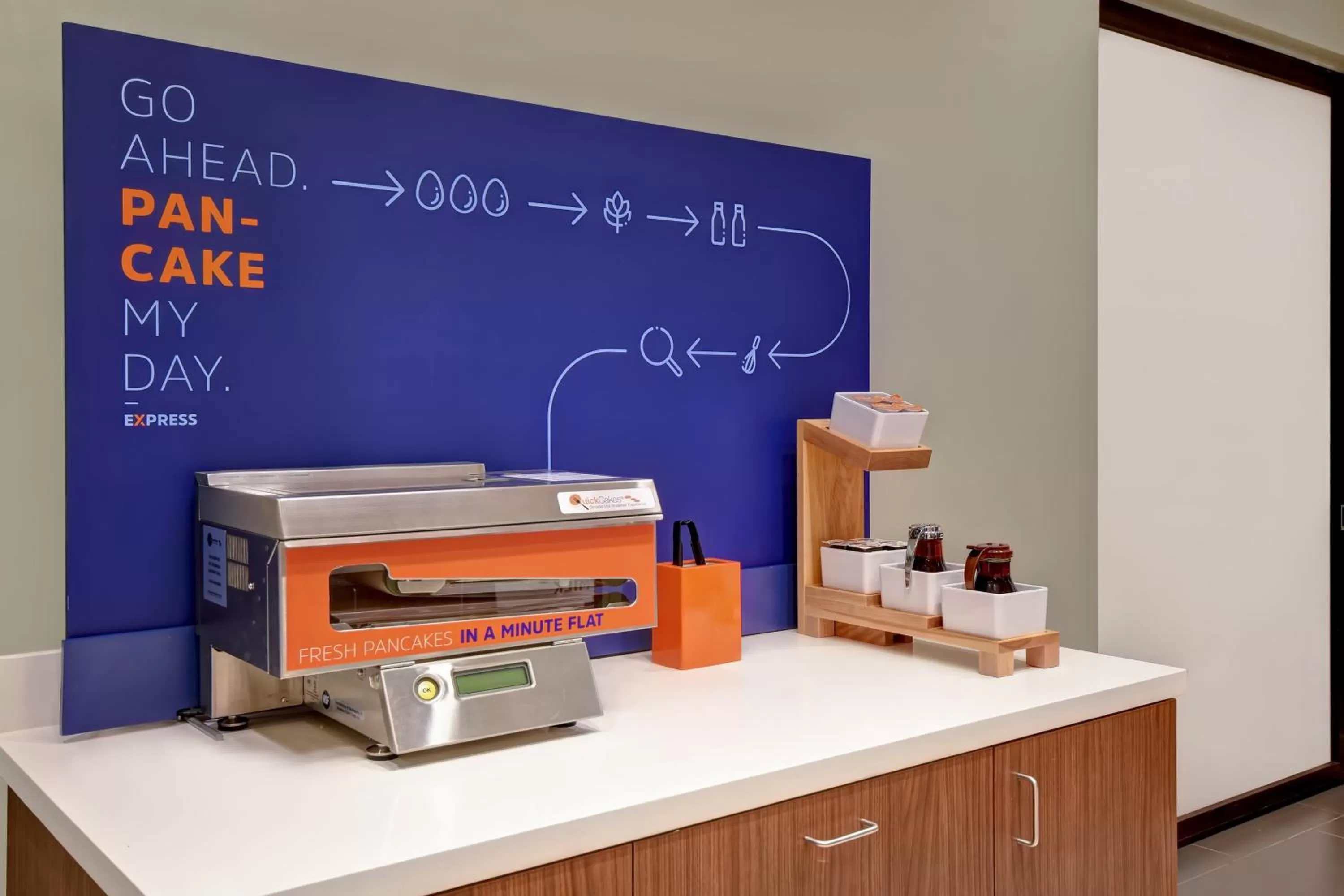 Breakfast in Holiday Inn Express & Suites - Galveston Beach by IHG