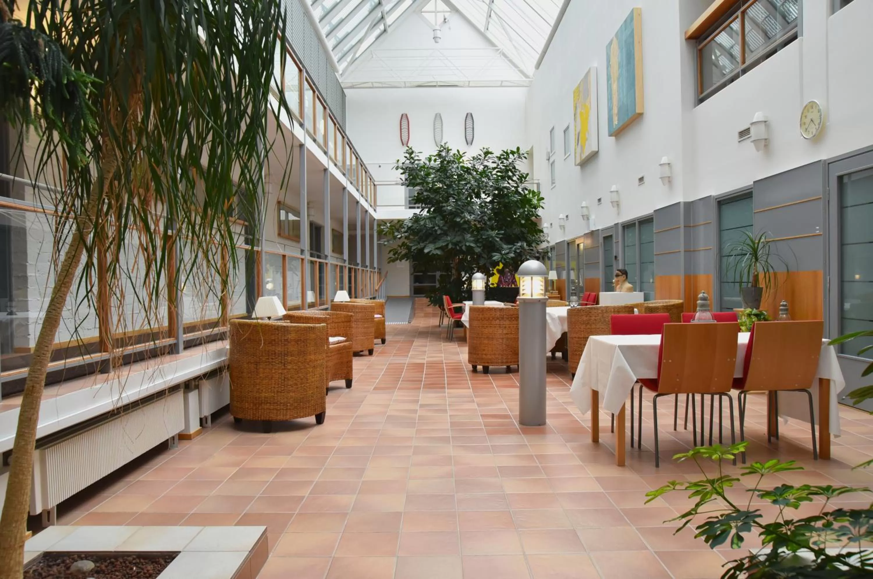 Restaurant/Places to Eat in Saimaanranta Resort by Anttolanhovi