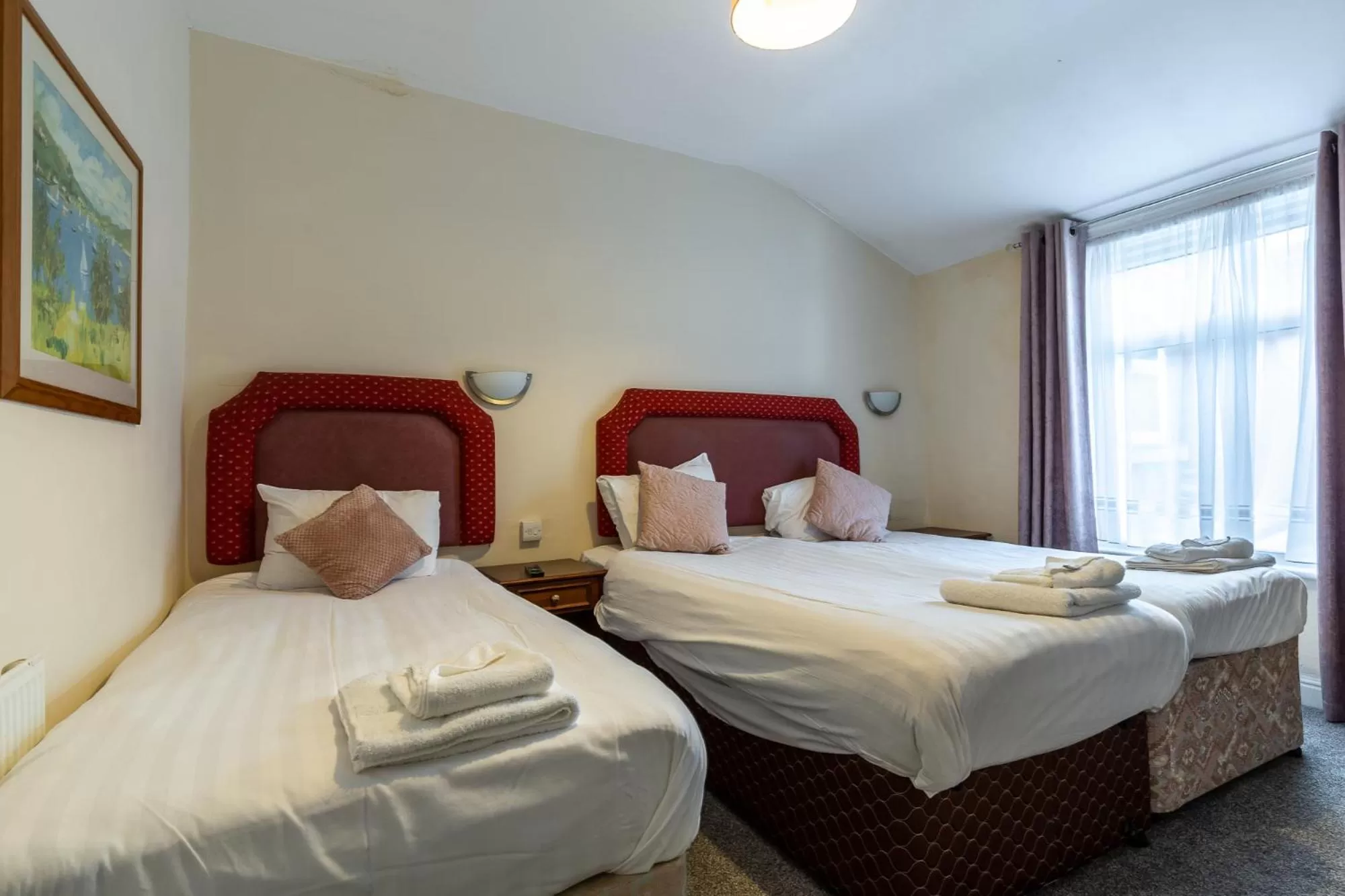 Triple Room with Shower in Pier Walk Hotel