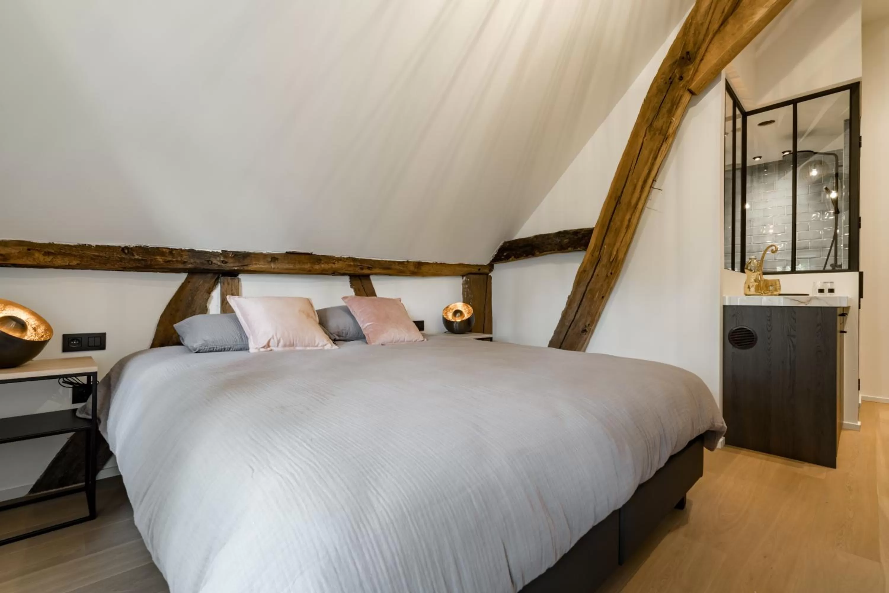 Property building, Bed in B&B Weselo