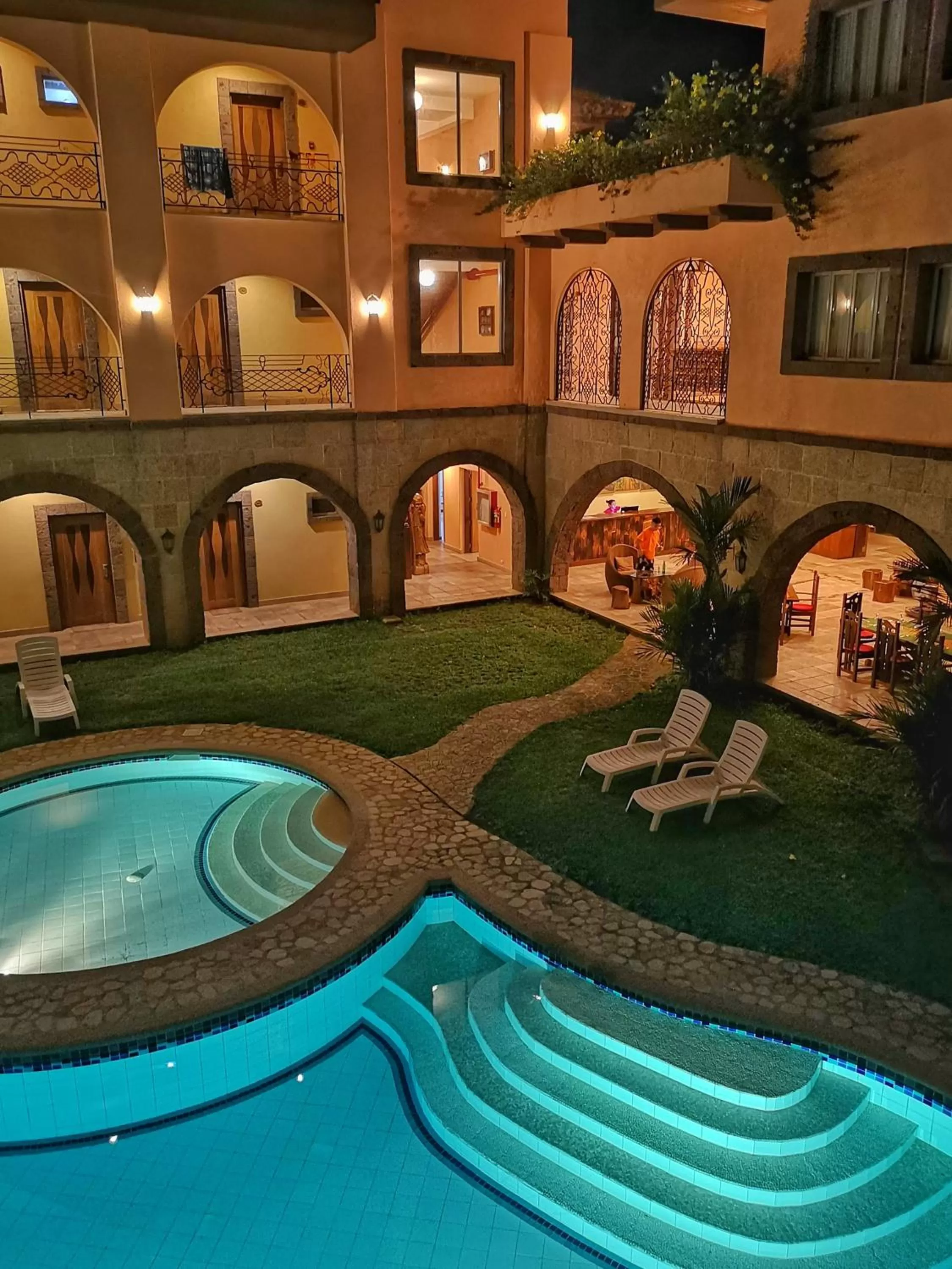 Swimming pool in Corto del Mar Hotel
