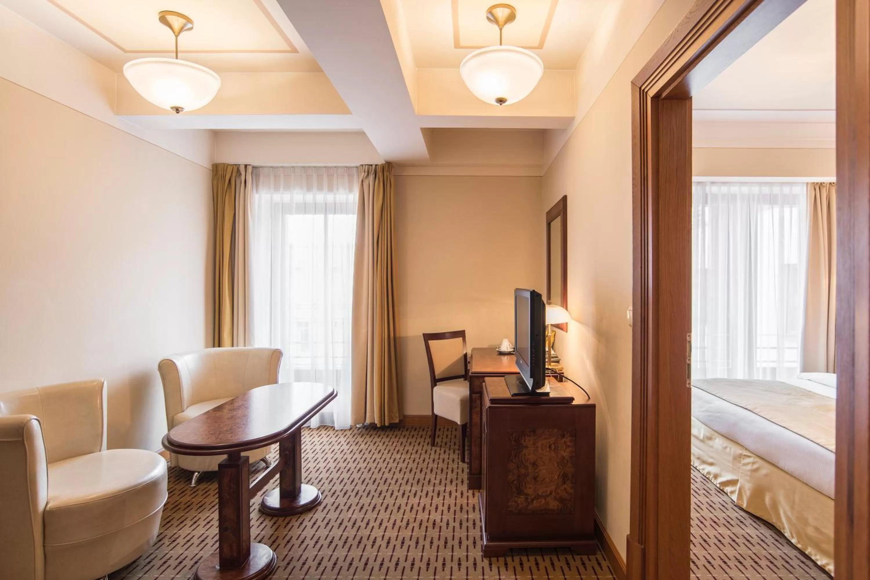 Living room, Bed in Majestic Plaza Hotel Prague