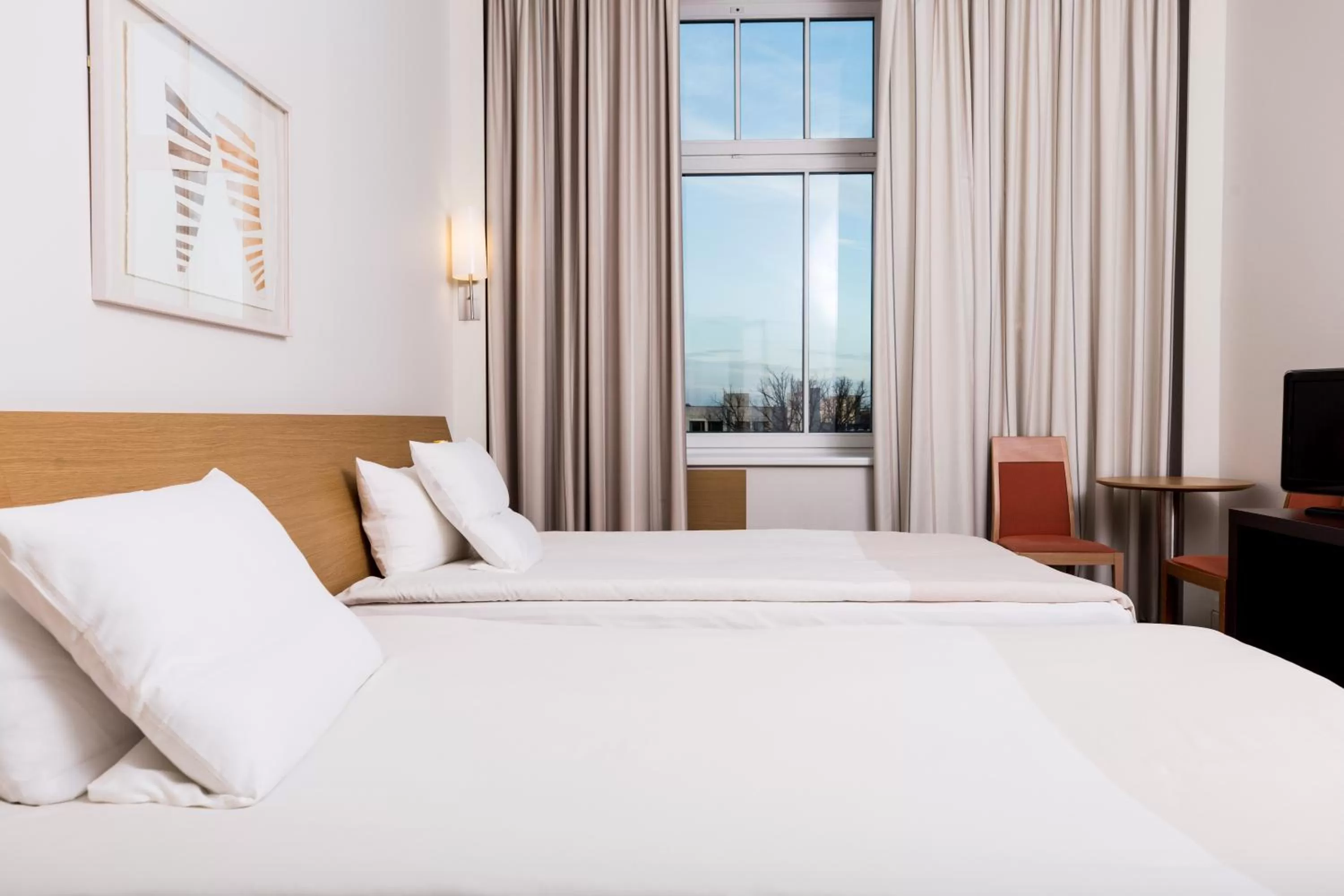 Bedroom, Bed in Novotel Vilnius Centre