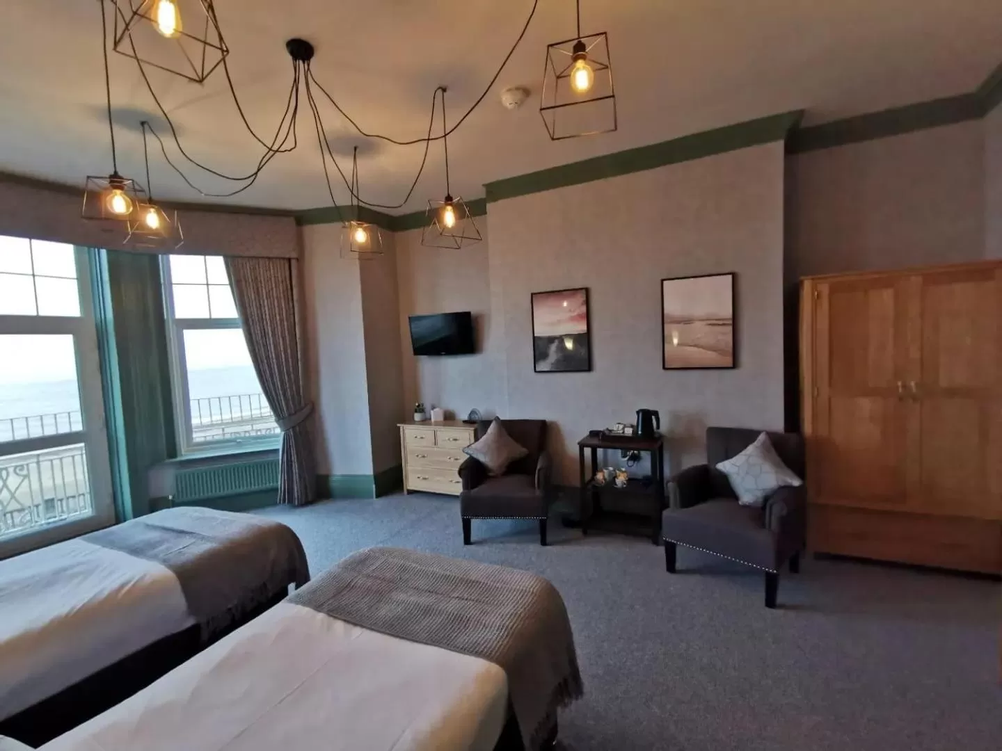 Bed in Hotel Victoria