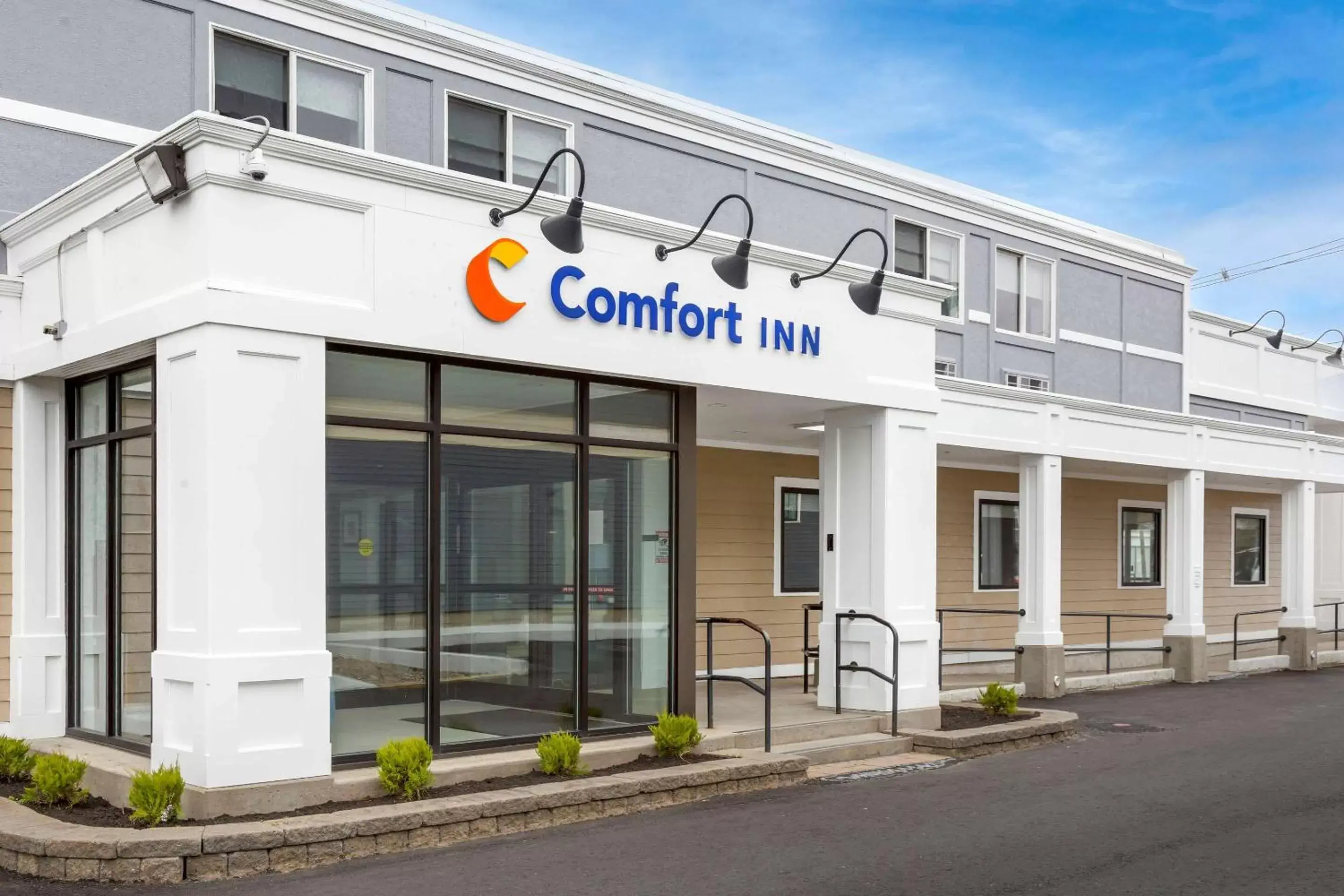 Comfort Inn Hyannis - Cape Cod Comfort Inn Hyannis - Cape Cod