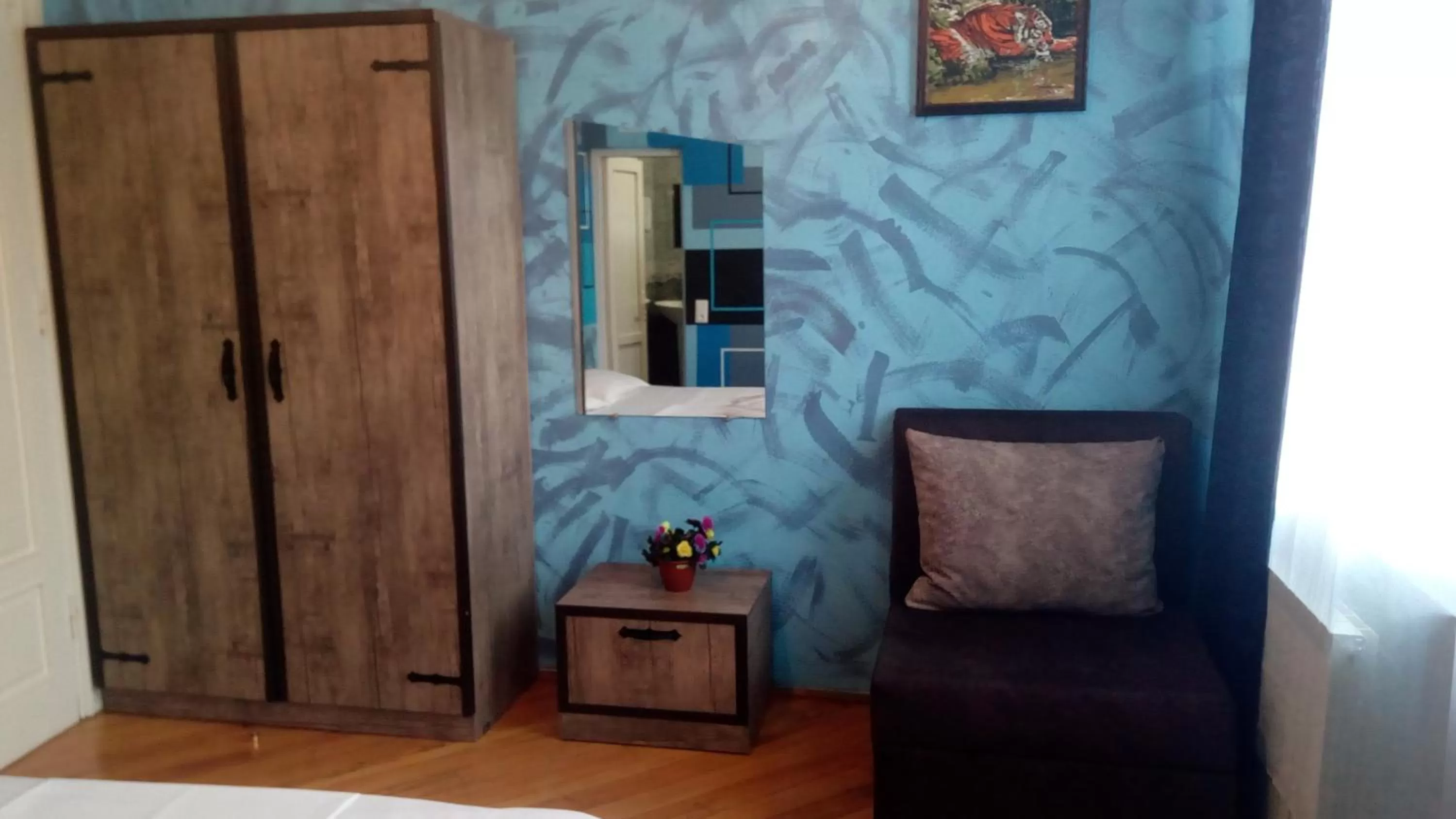 Photo of the whole room, Seating Area in Hotel Isani