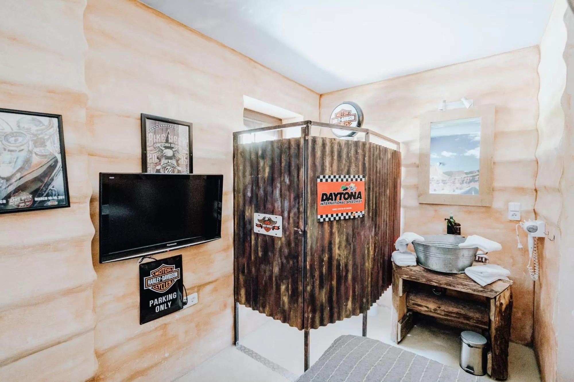 Bathroom in Road Stop Dortmund