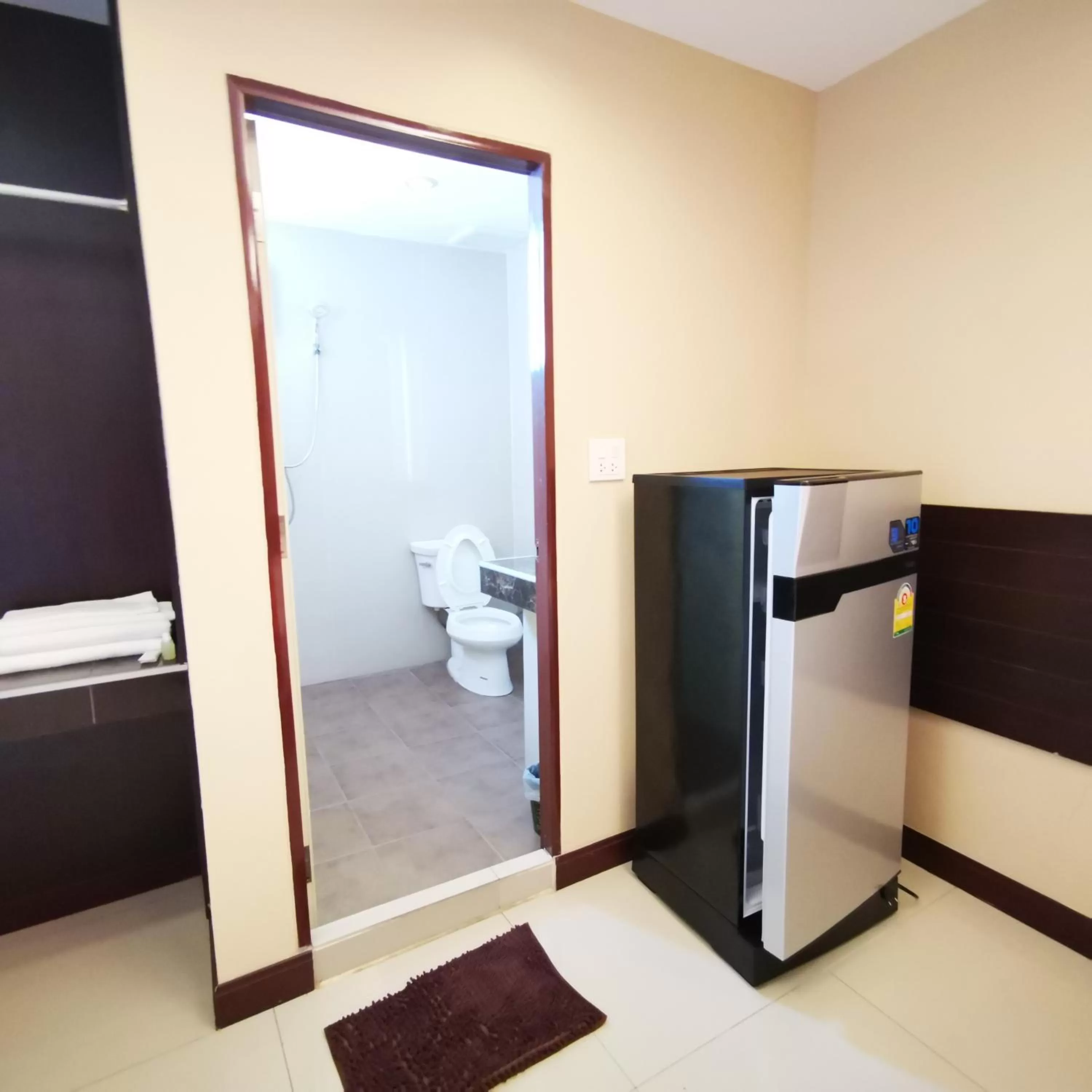 Bathroom in KKinn South Pattaya