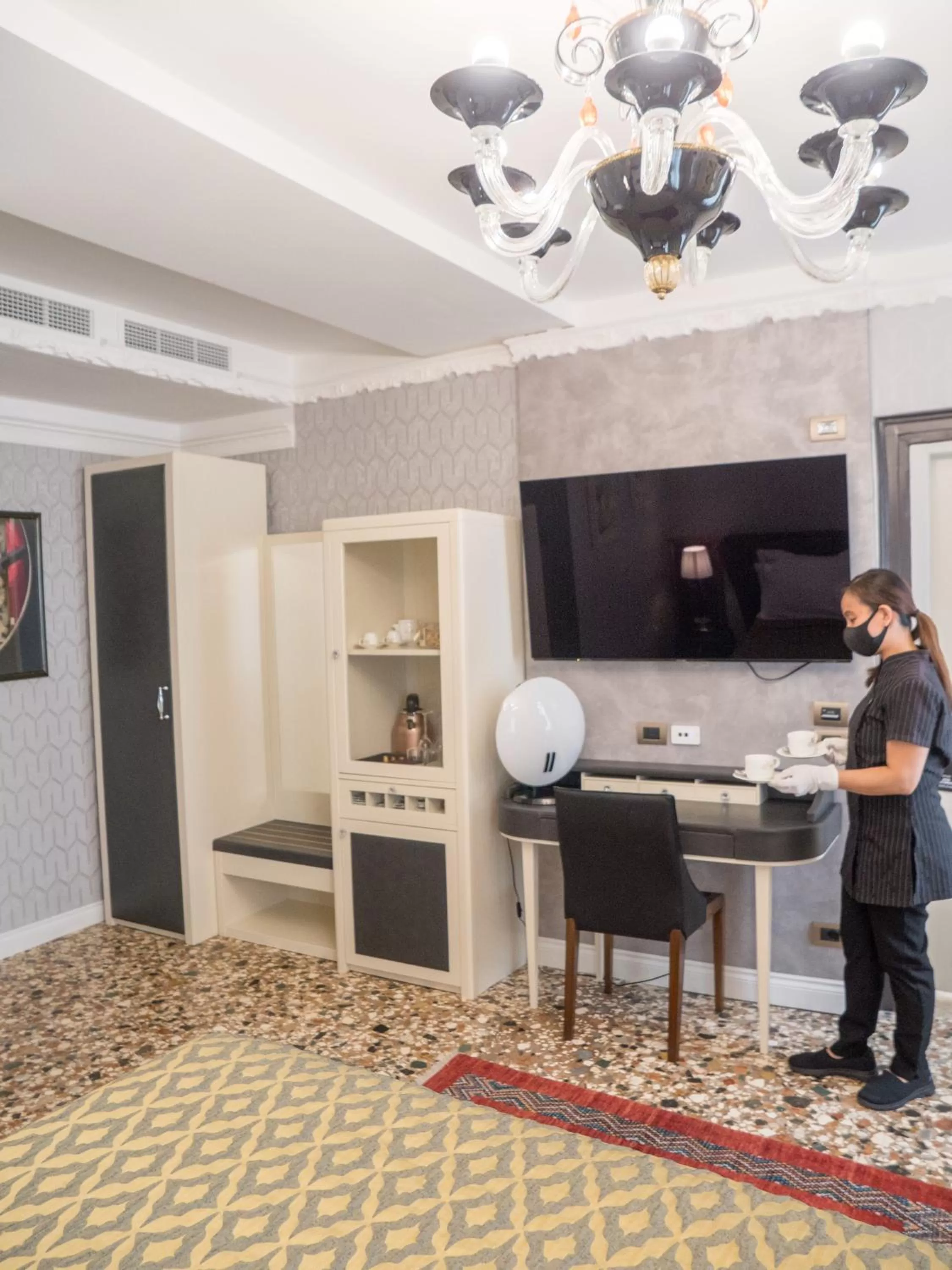 Staff in EGO' Boutique Hotel - The Silk Road