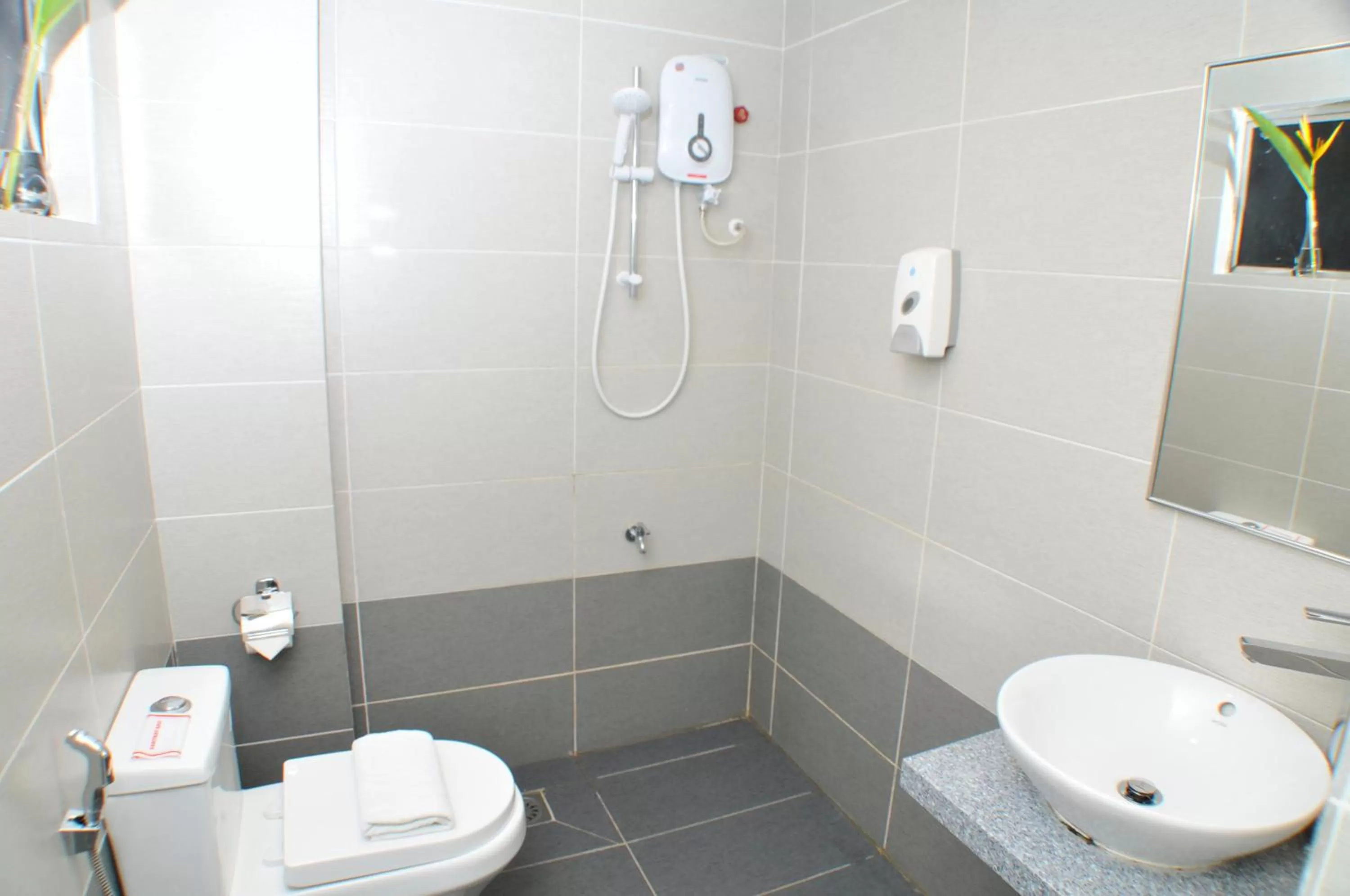 Bathroom in Promenade Service Apartment