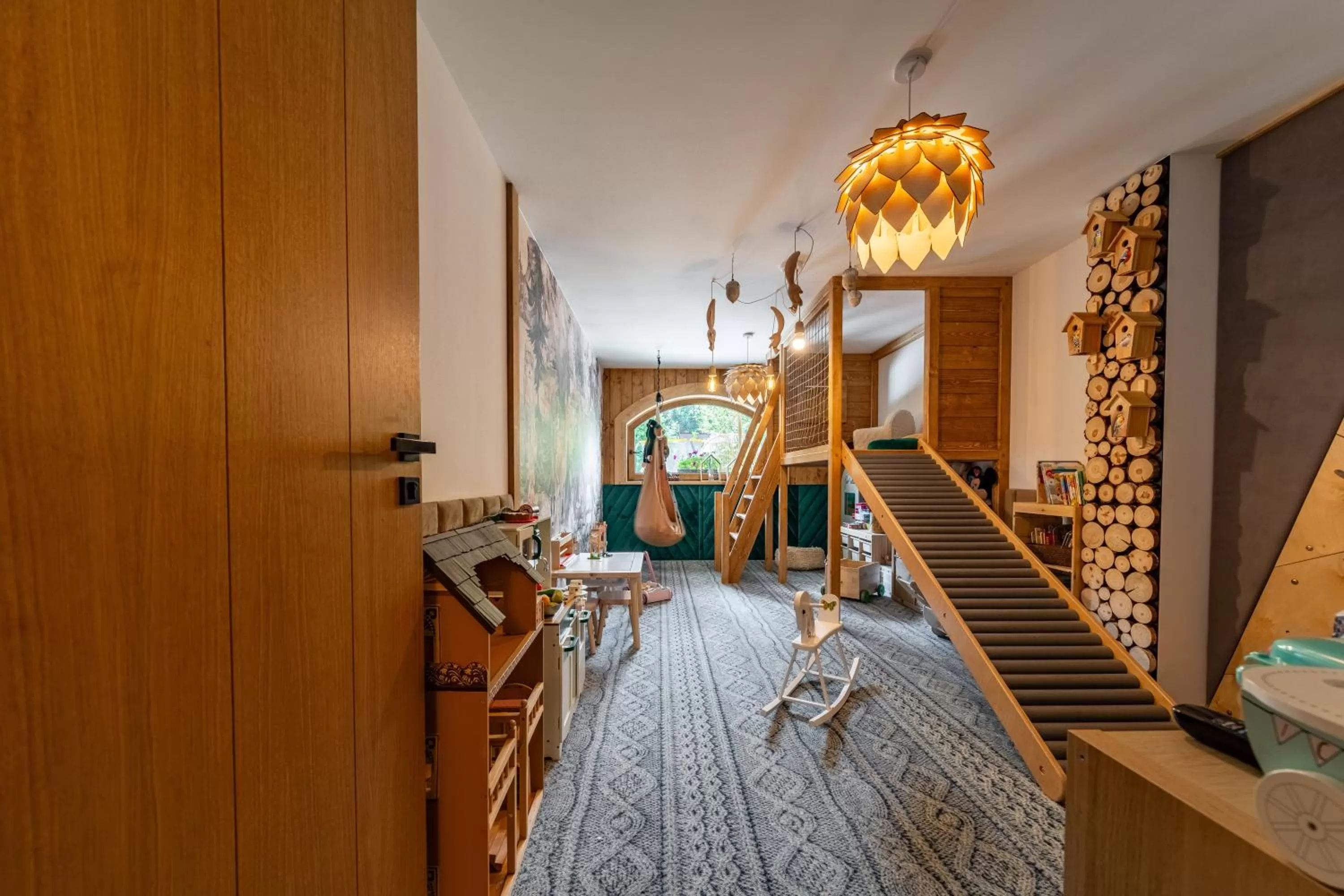 Children play ground in Rezydencja Górska Odkryj Zakopane