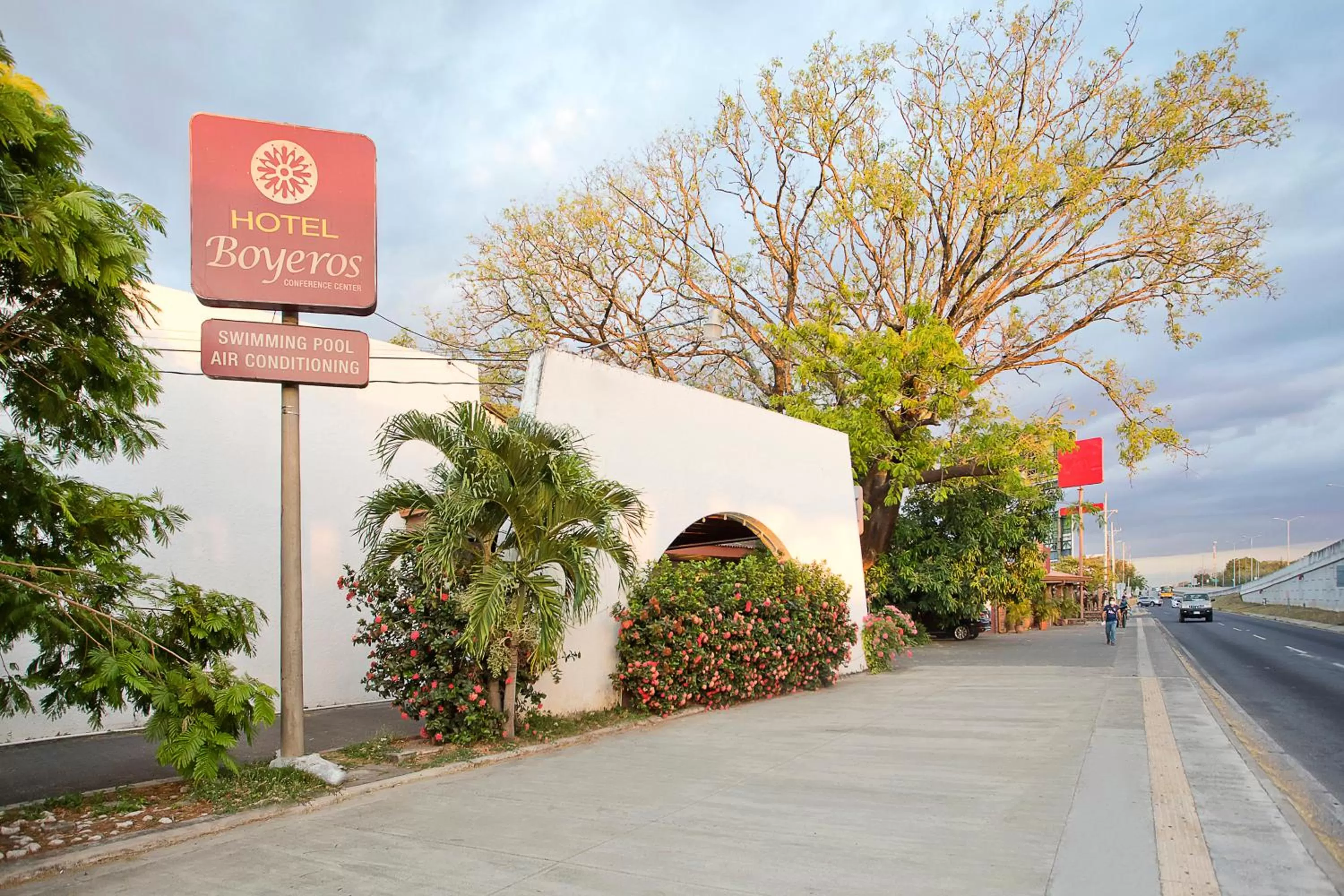 Off site in Hotel Boyeros