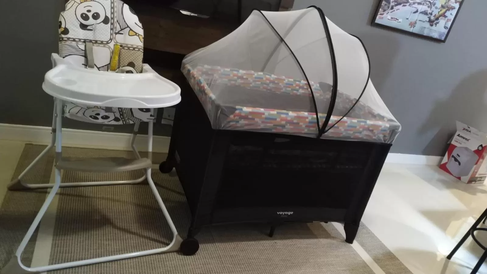 cot in Apartamento no Golden Lake - pé na areia, agua de côco e cervejinha