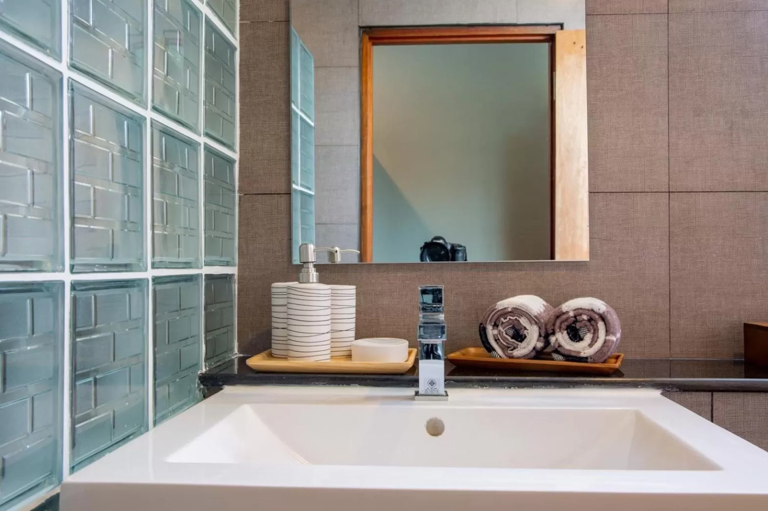 Bathroom in THE BEACH CHA AM Suites