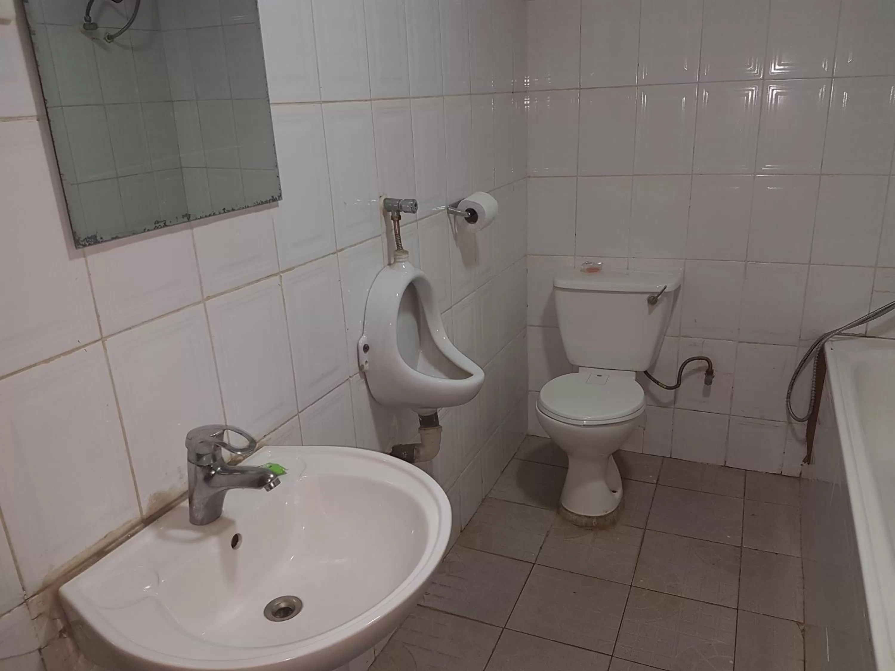 Bathroom in Citilodge Hotel & Conference Centre