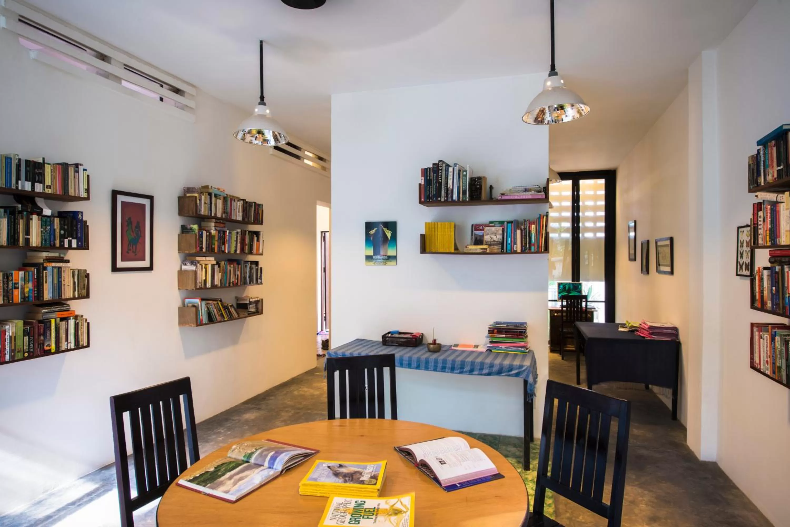 Library in Pages Rooms Hotel