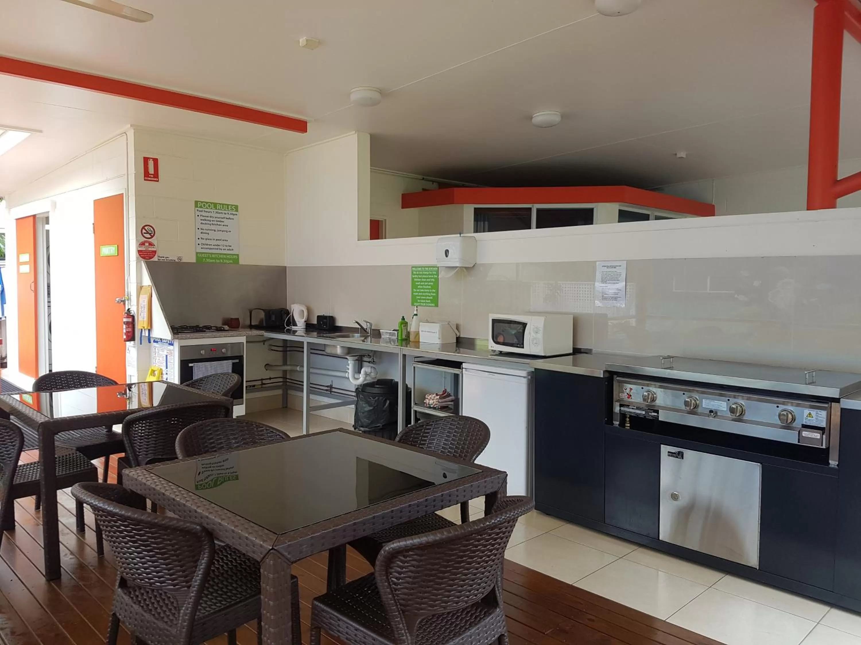 BBQ facilities in Port Douglas Motel