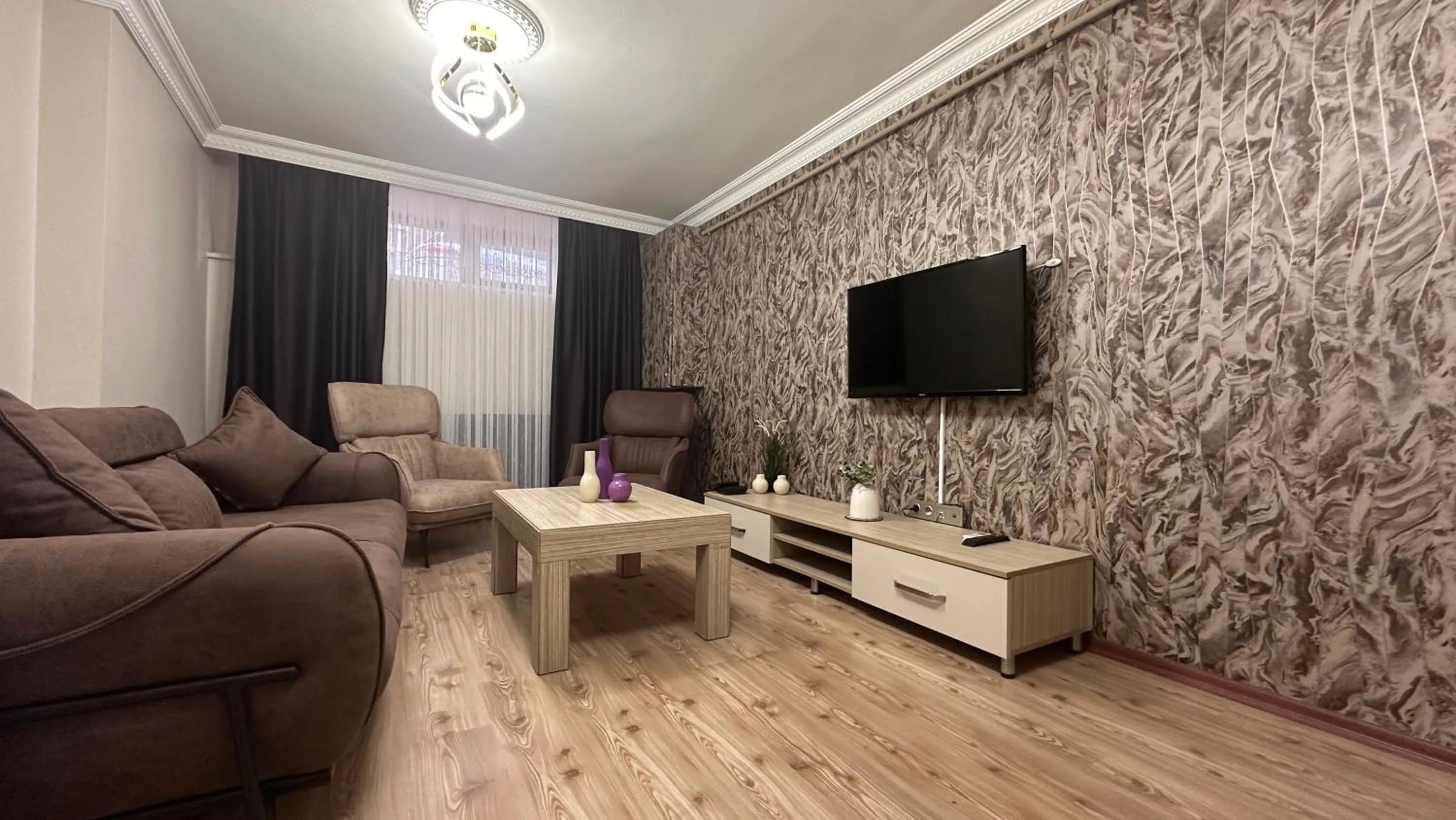 TV and multimedia in Overland Residence