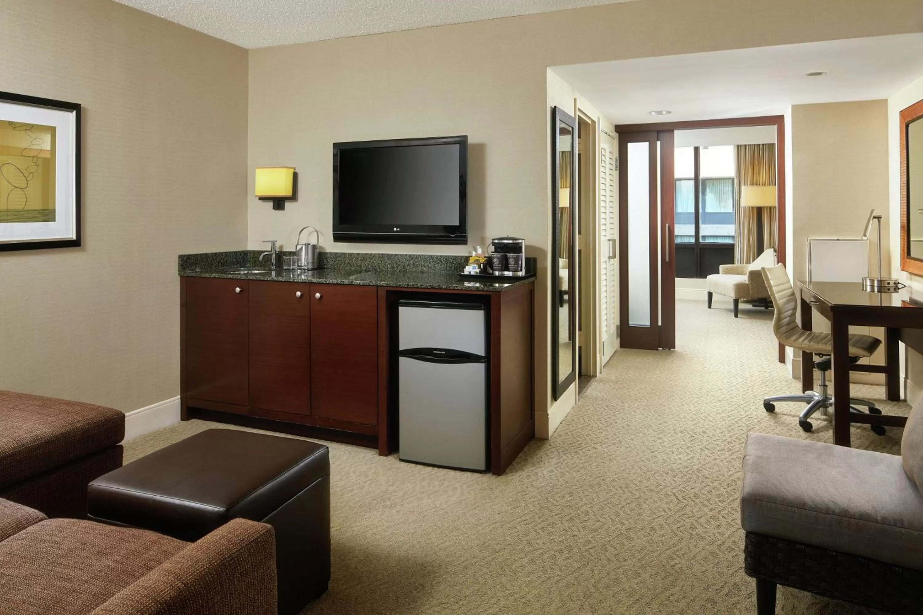 Bedroom in DoubleTree by Hilton Washington DC – Crystal City