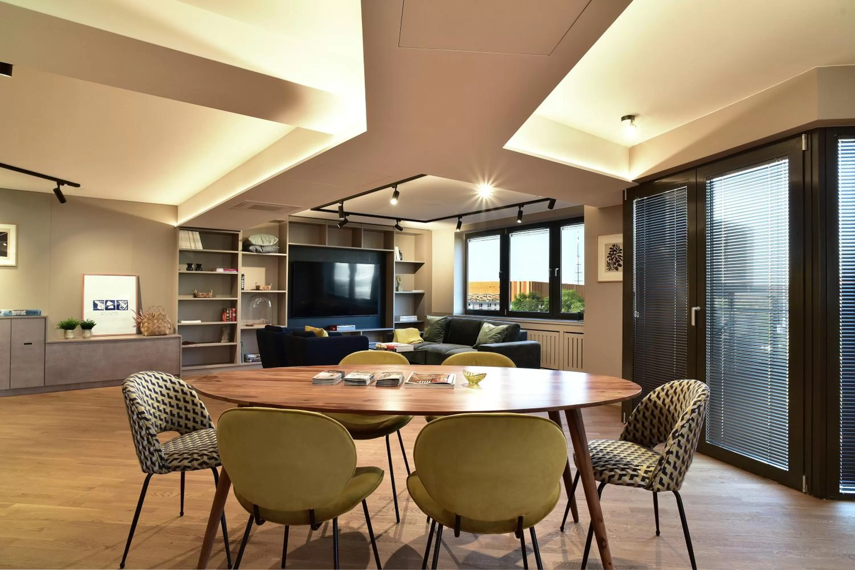 Communal lounge/ TV room in SAXX Apartments Leipzig