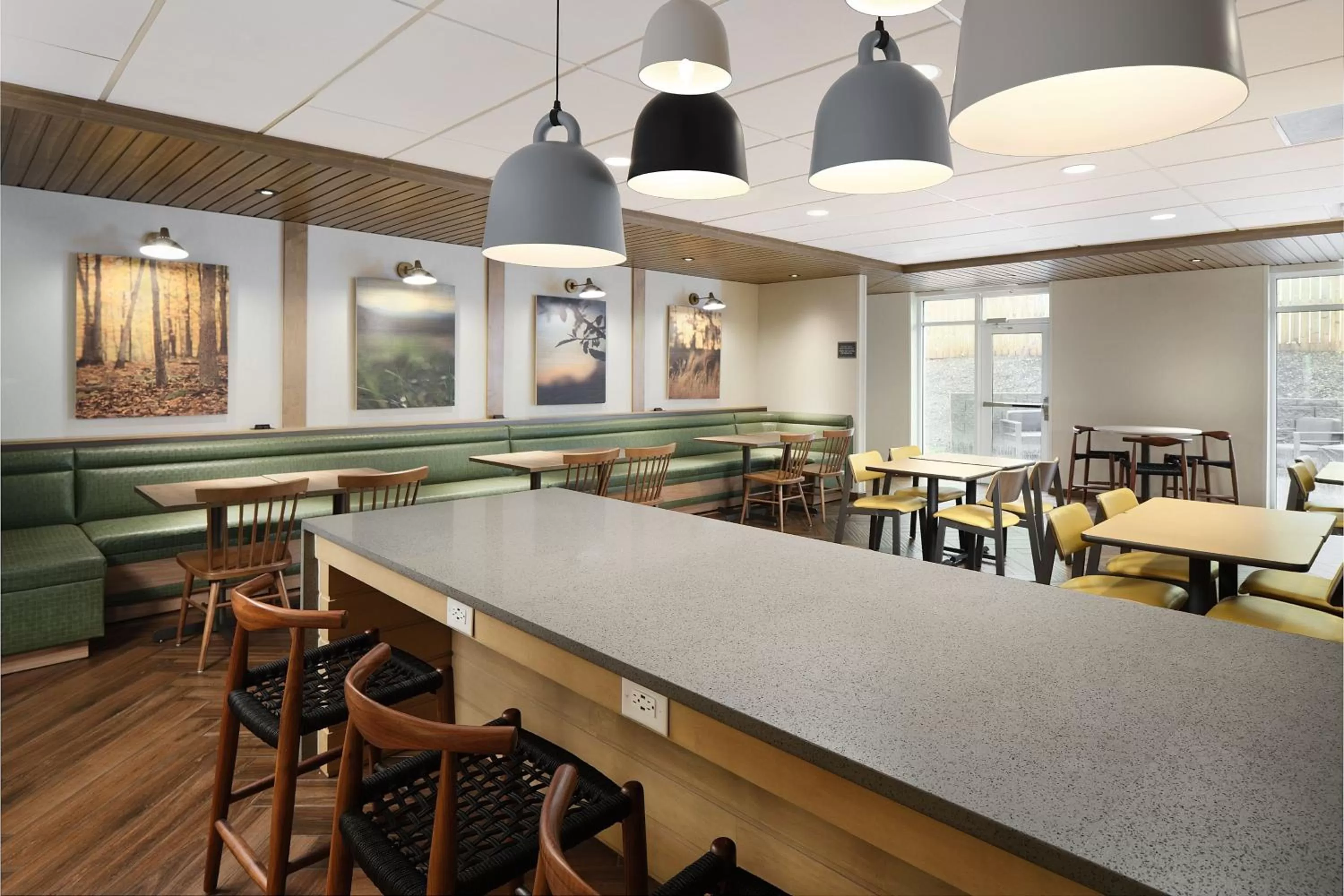 Restaurant/places to eat in Fairfield Inn & Suites Raleigh Durham Airport Research Triangle Park