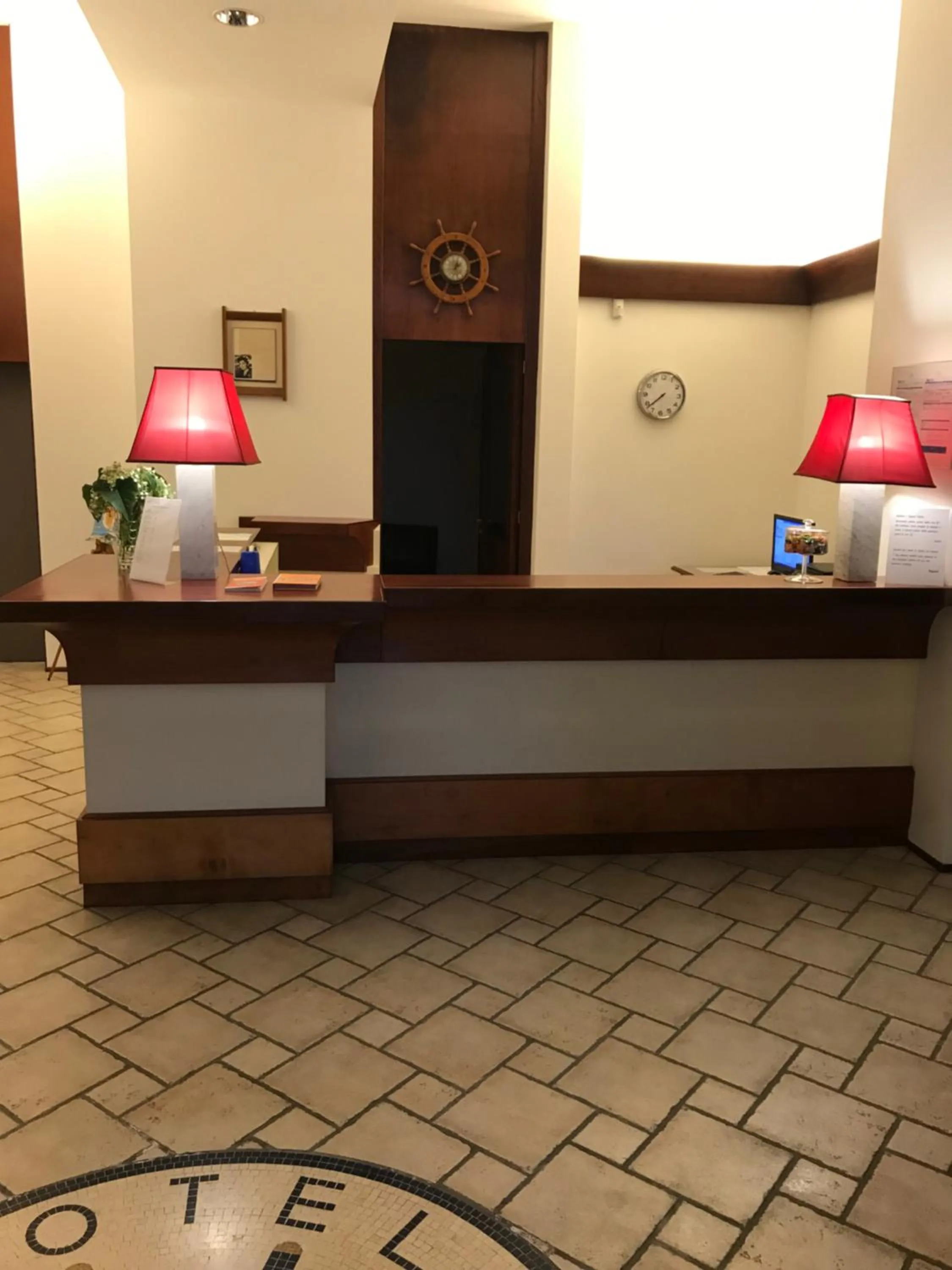 Lobby or reception, Bed in Hotel Miramare