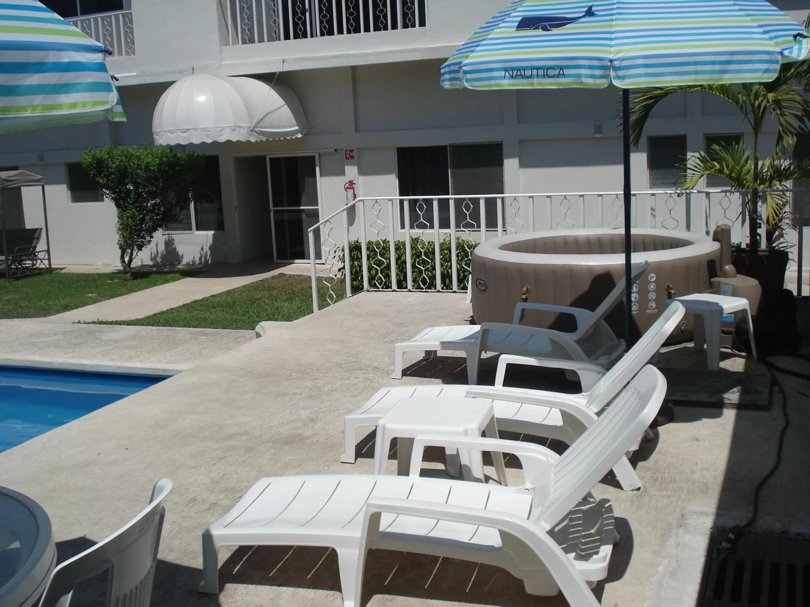 Pool view in AOHOM SANTUARIO HOTEL & SPA