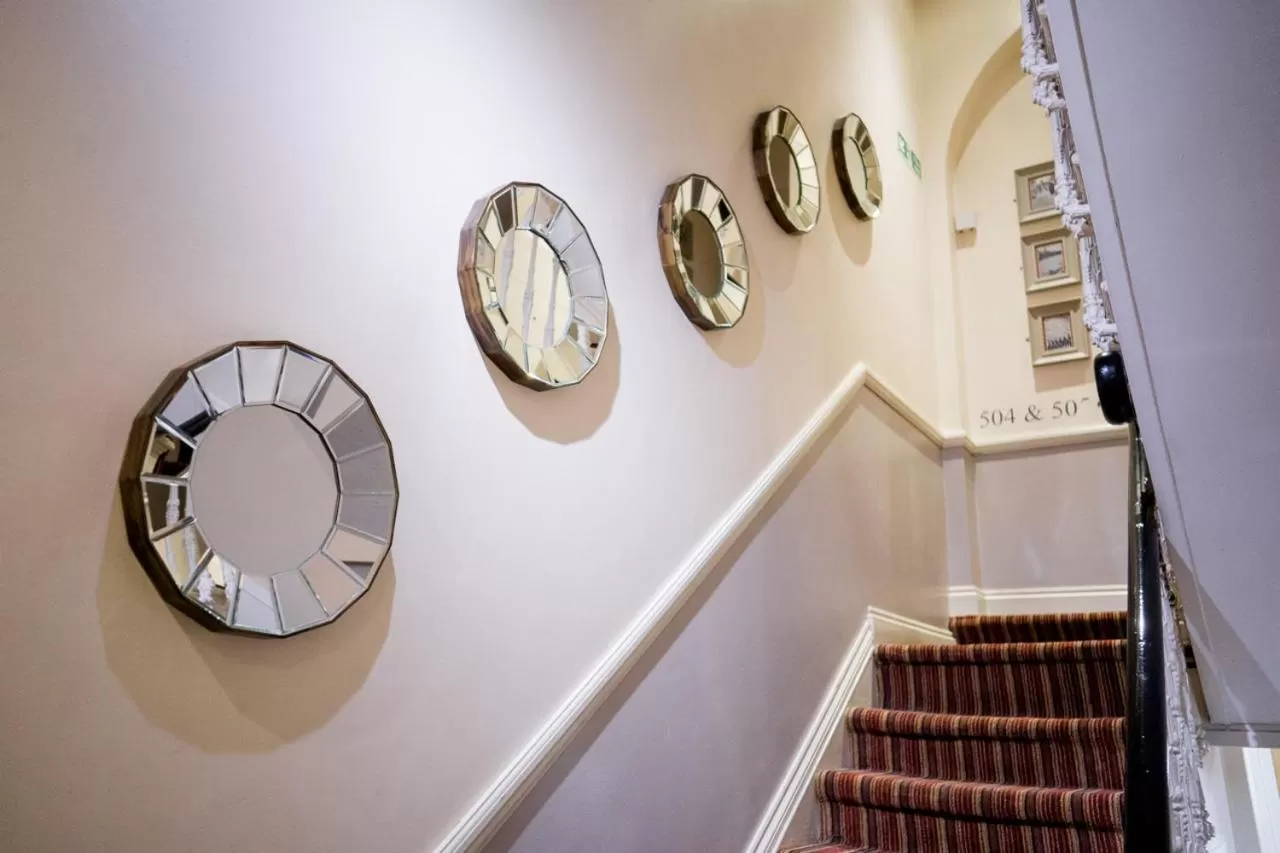 Decorative detail in Best Western Buckingham Palace Rd